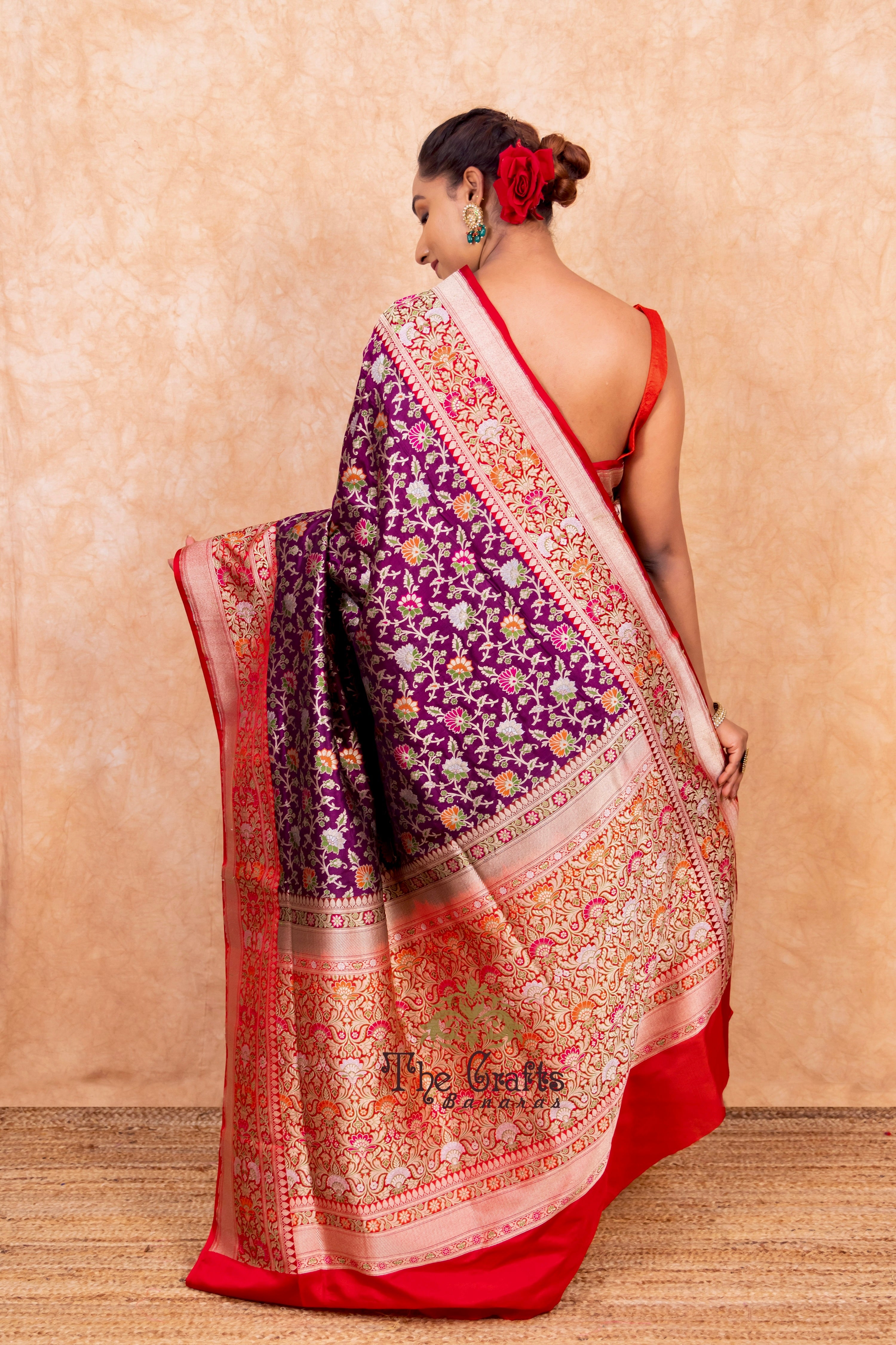 Pure Katan Silk Handloom Banarasi Saree - Jall Work With Meenakari Tilfi