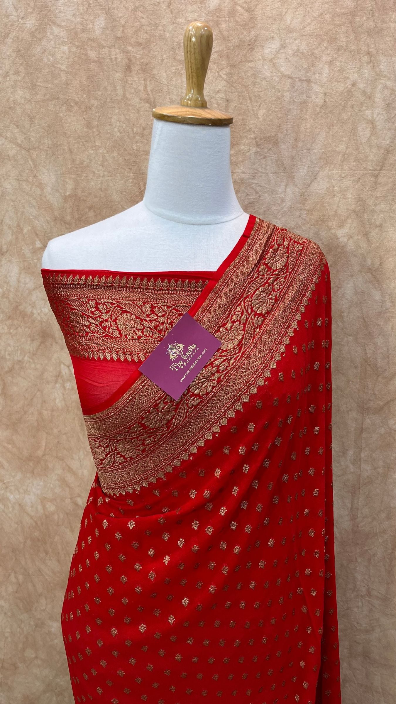 Khaddi Georgette Banarasi Saree - Antique Zari