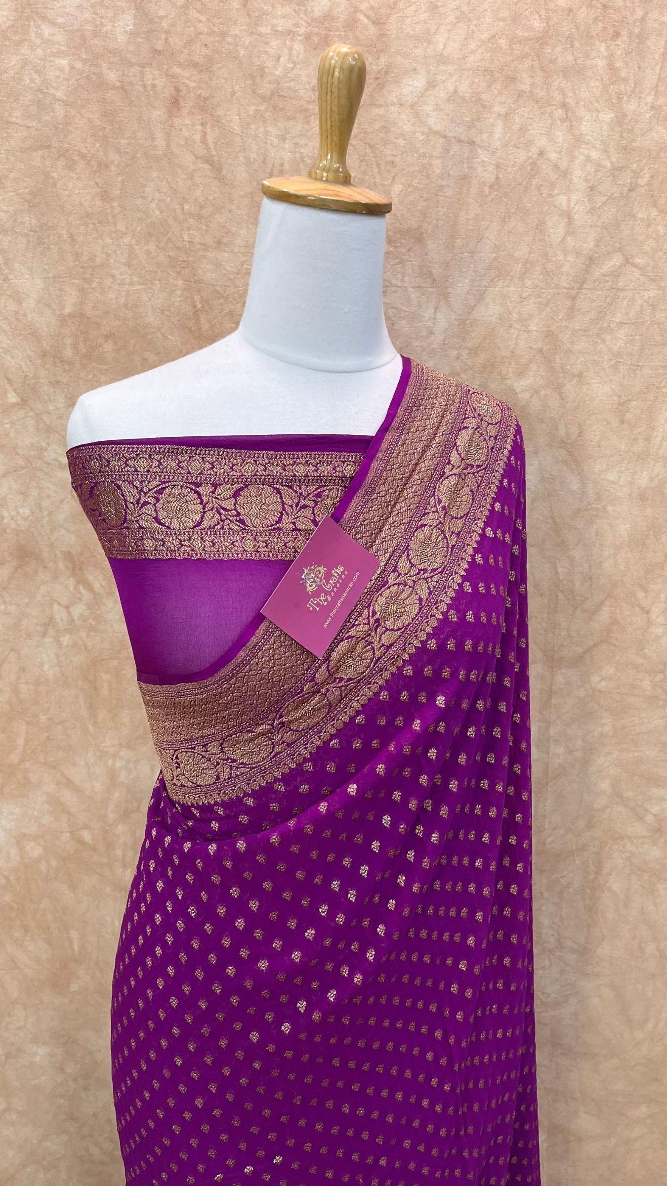 Khaddi Georgette Banarasi Saree - Antique Zari