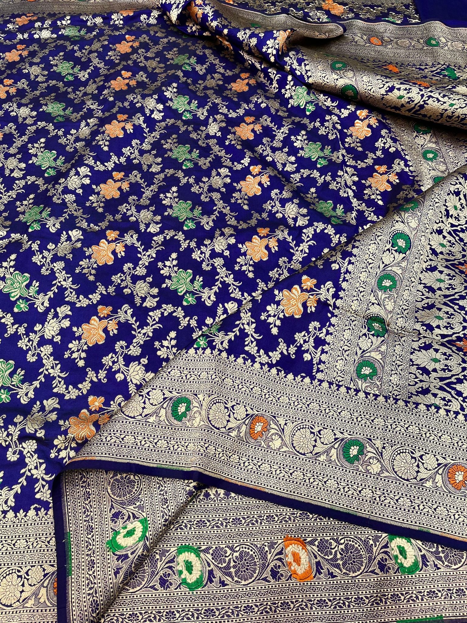 Pure Katan Silk Handloom Banarasi Saree - Jaal Work With Meenakari