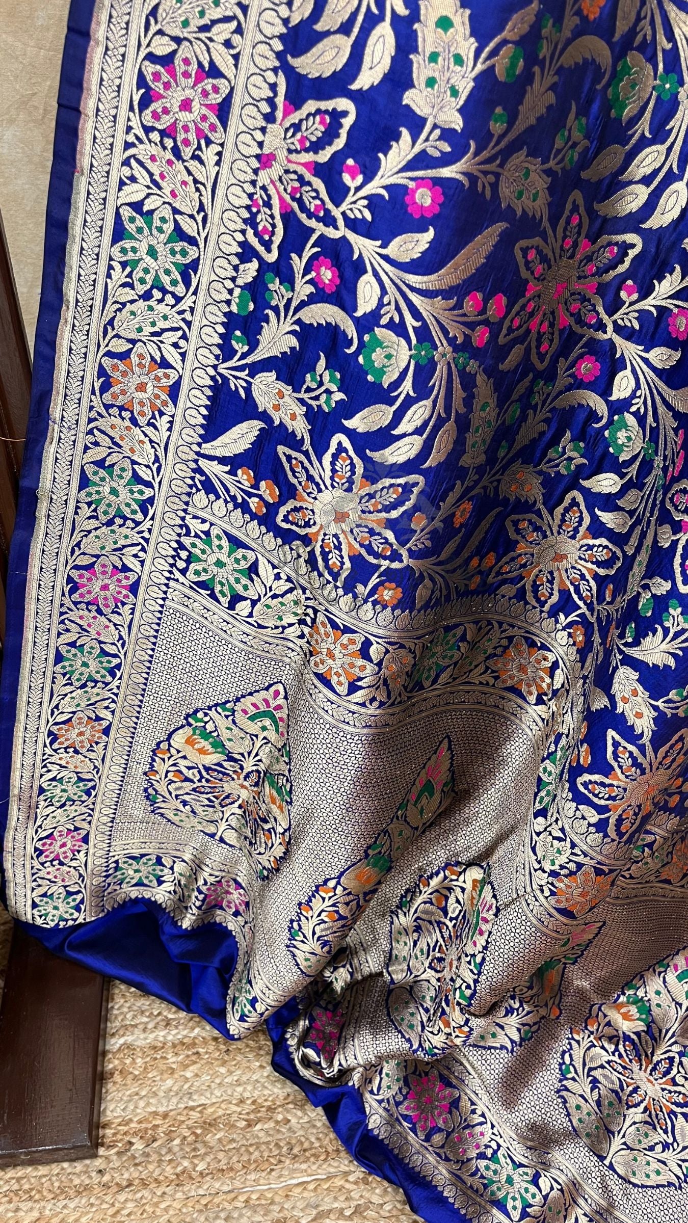 Pure Katan Silk Handloom Banarasi Saree - Jaal With Meenakari