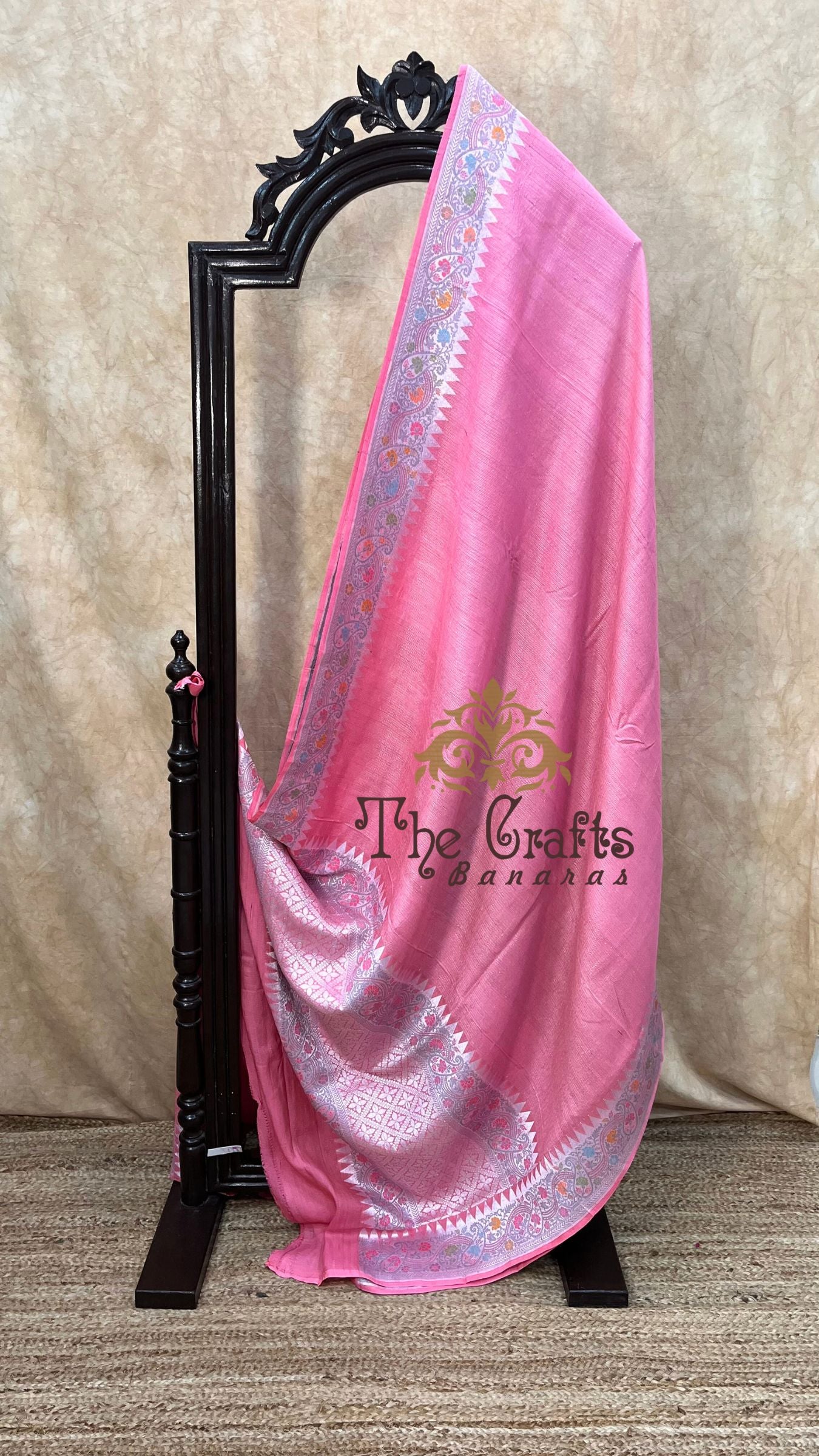 Tussar Georgette Handloom Banarasi Saree - Jaal with Meenakari
