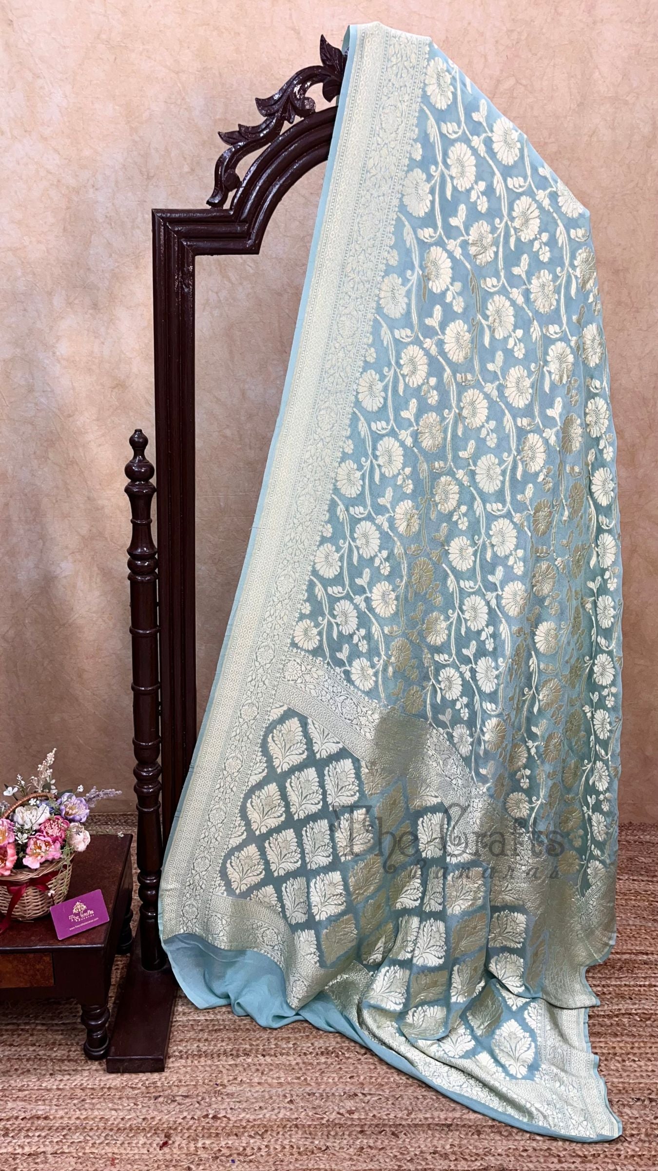 Khaddi Georgette Handloom Banarasi Saree