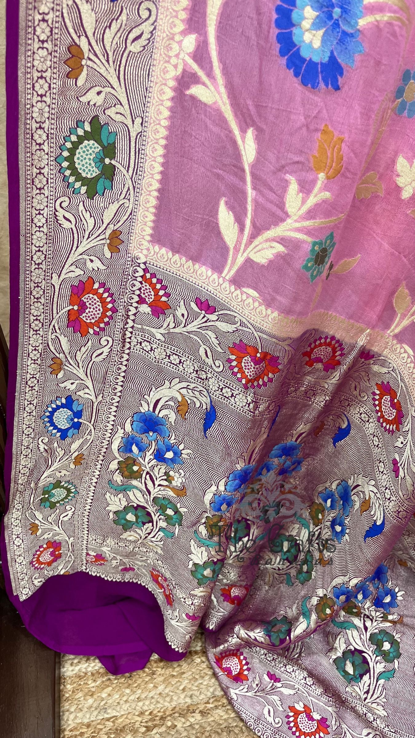 Khaddi Georgette Handloom Banarasi Saree - Jaal with Meenakari