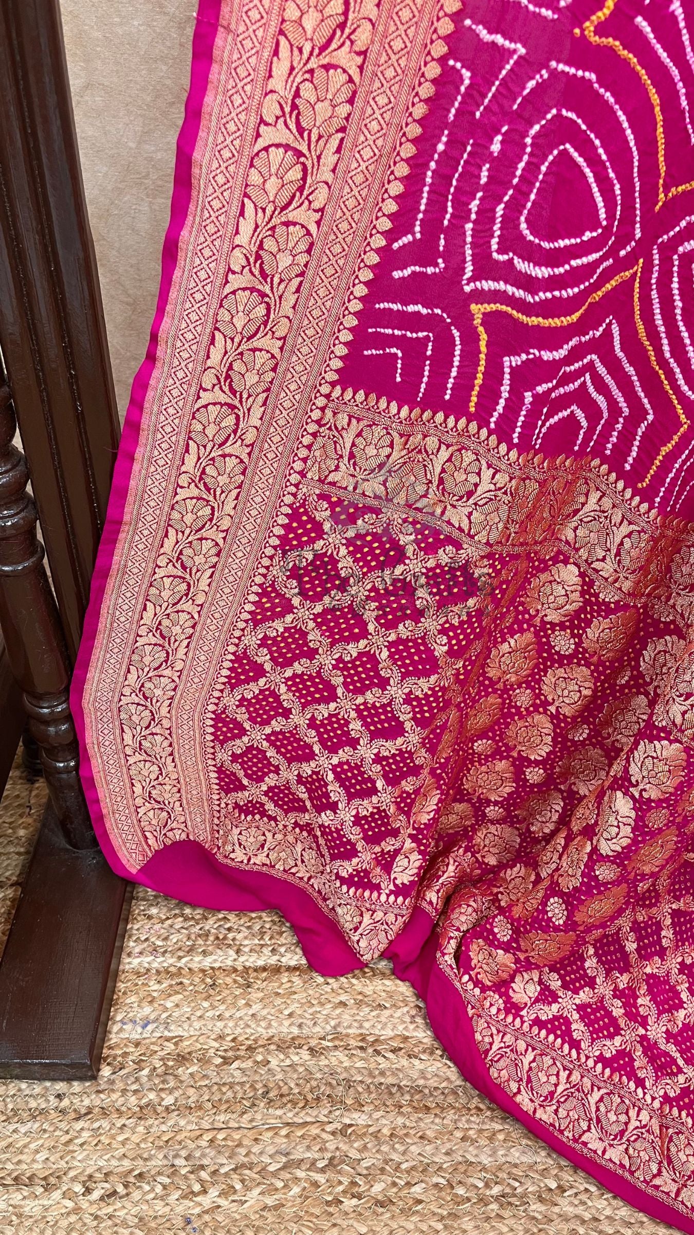 Pure Georgette Banarasi Handloom Bandhej Saree
