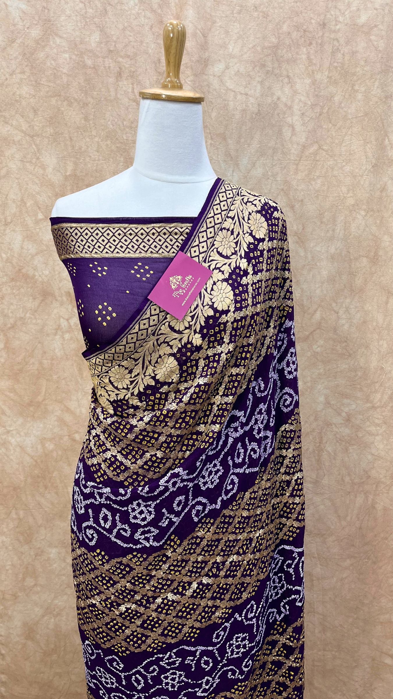 Pure Georgette Banarasi Handloom Bandhej Saree
