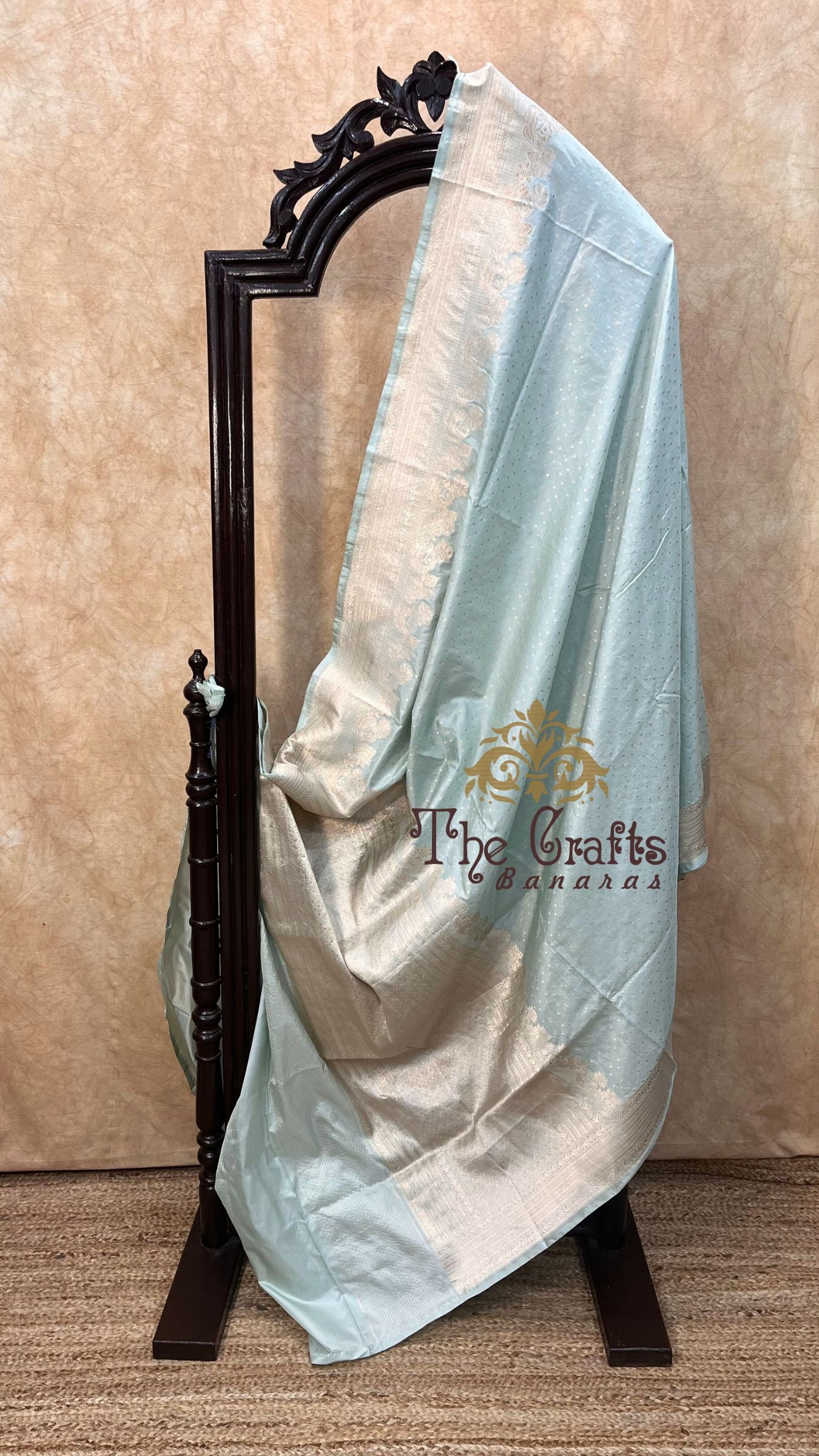 Pure Katan Silk Handloom Banarasi Saree - Chunri Buti