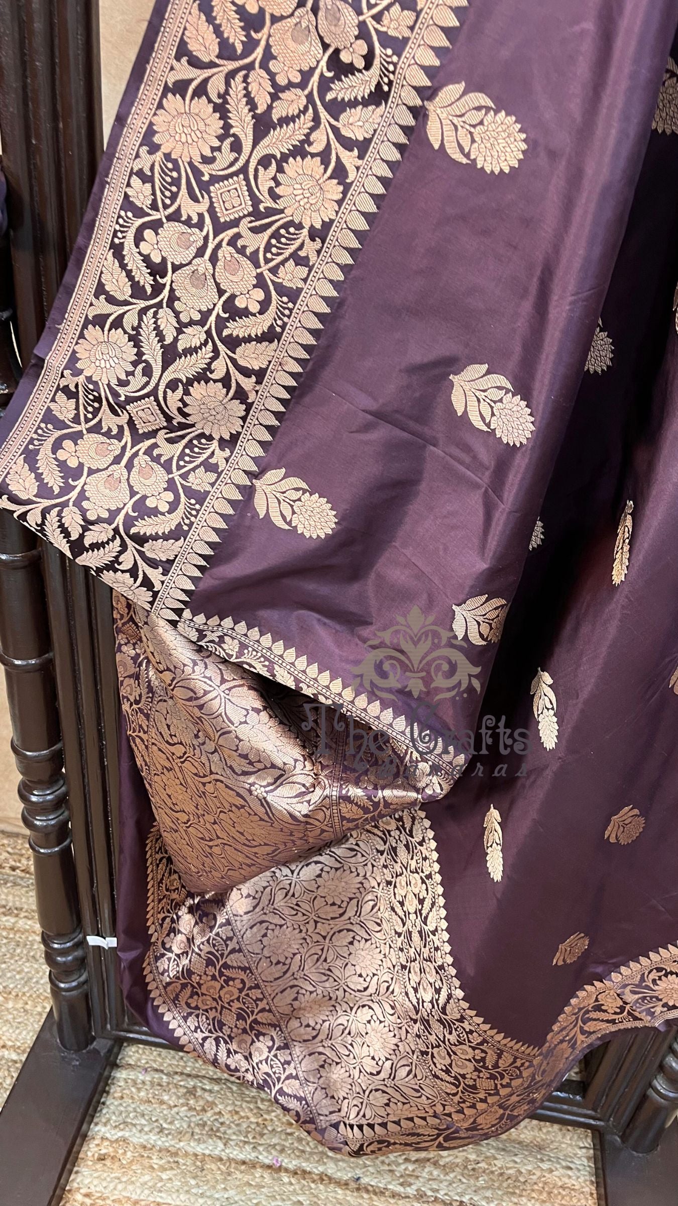 Pure Katan Silk Handloom Banarasi Saree - Kadhua Buti
