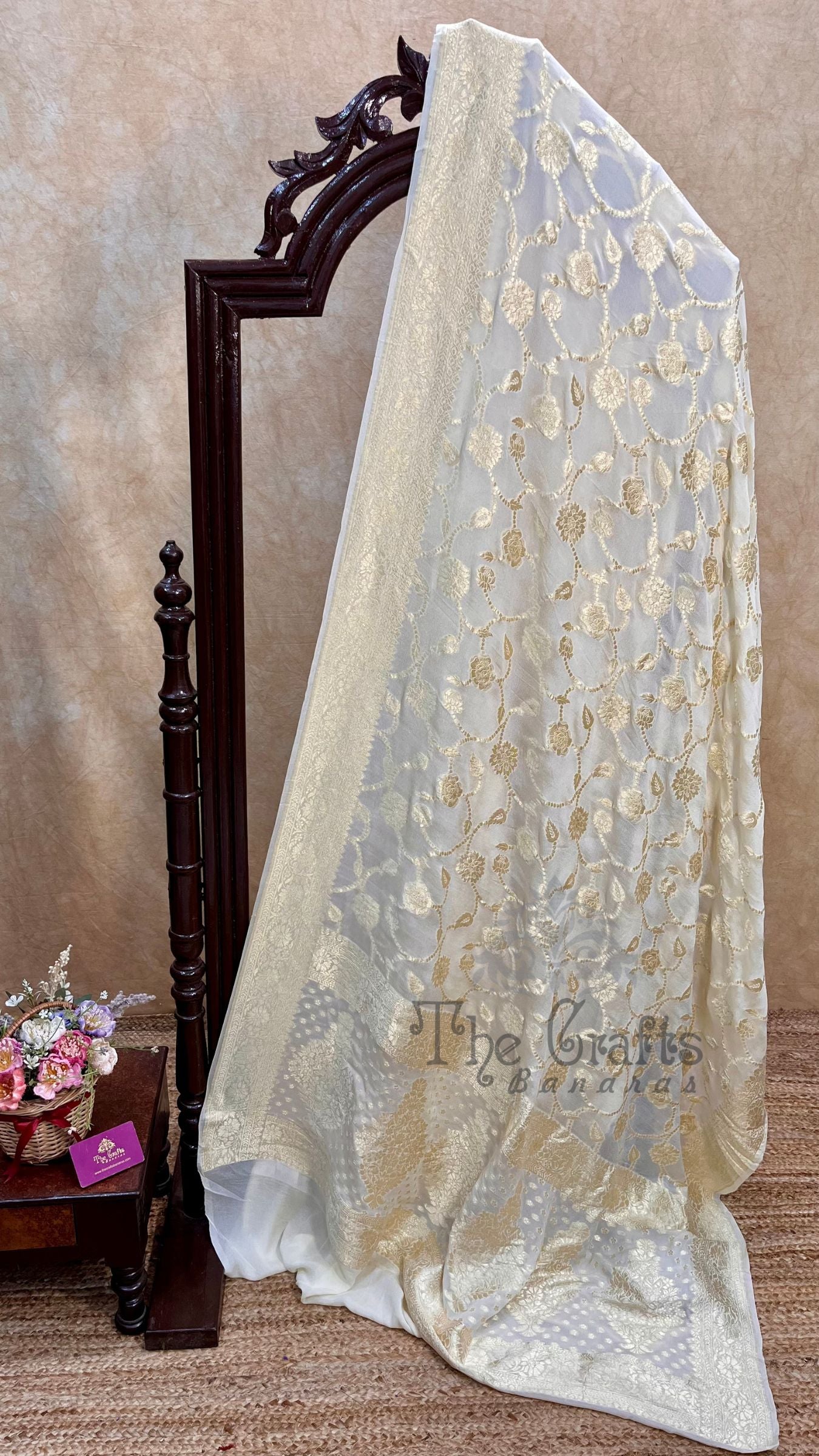 Khaddi Georgette Handloom Banarasi Saree