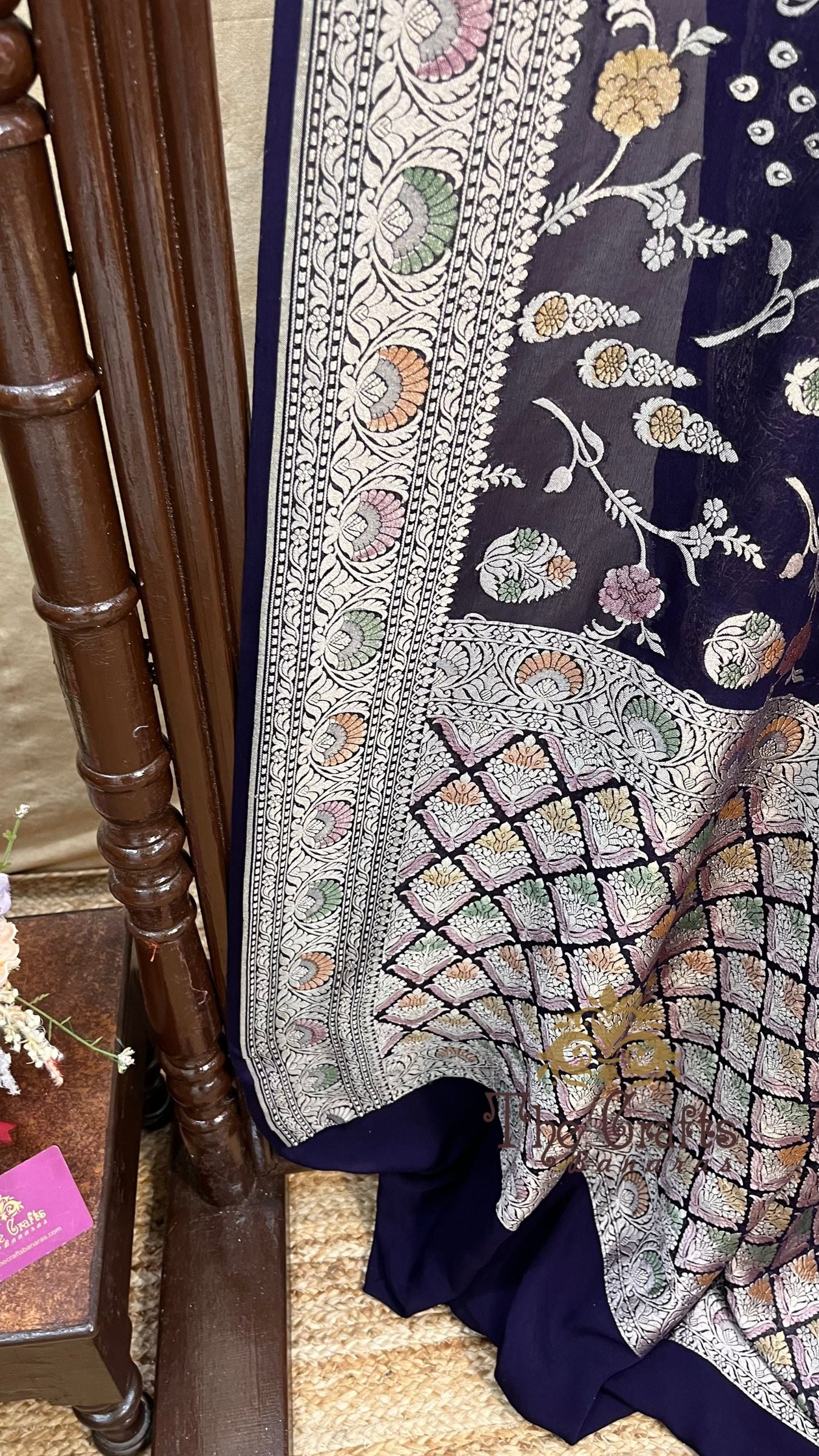 Khaddi Georgette Handloom Banarasi Saree - Water Zari