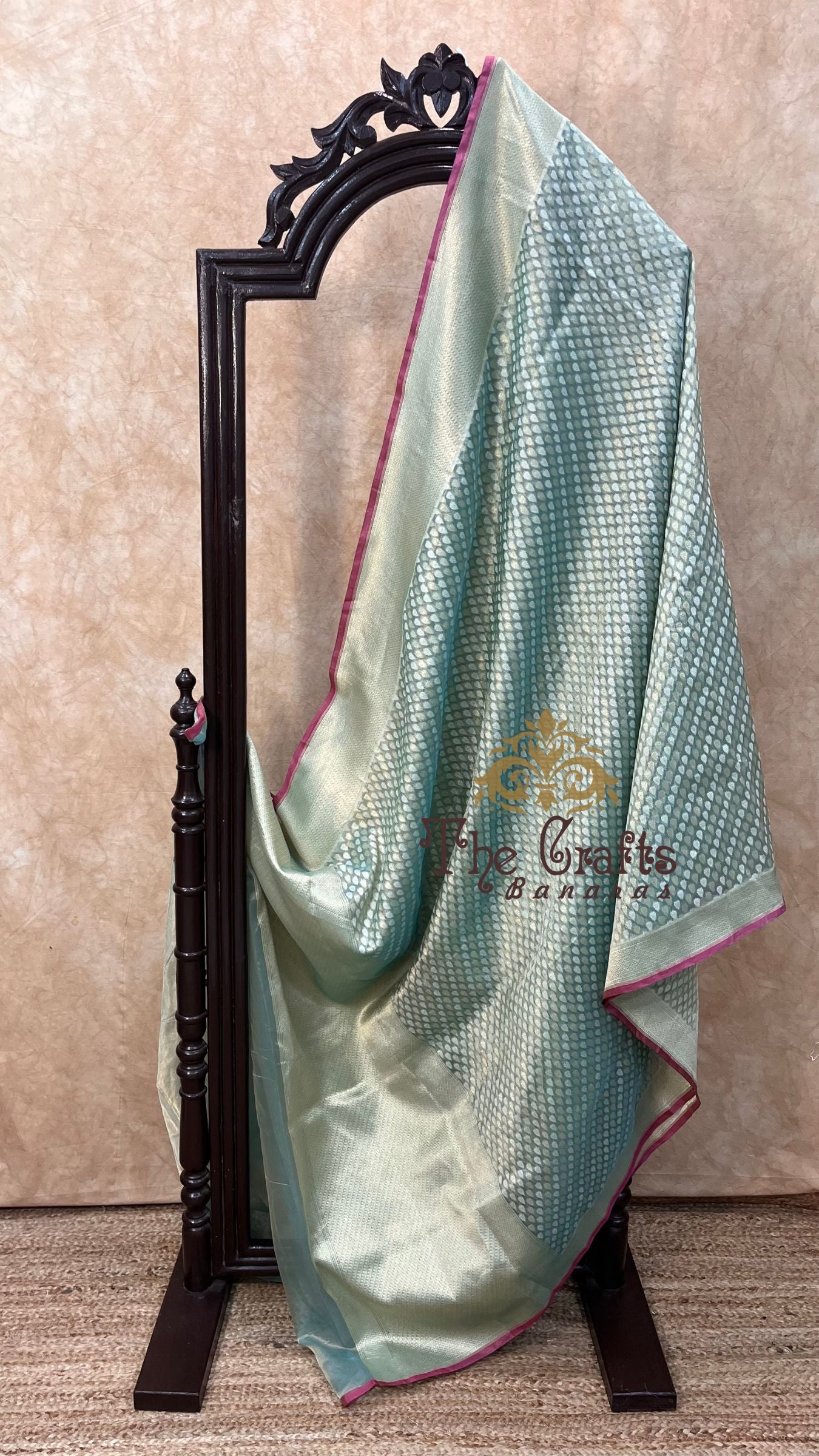 Pure Tissue Silk Handloom Banarasi Saree - Reshmi Zari