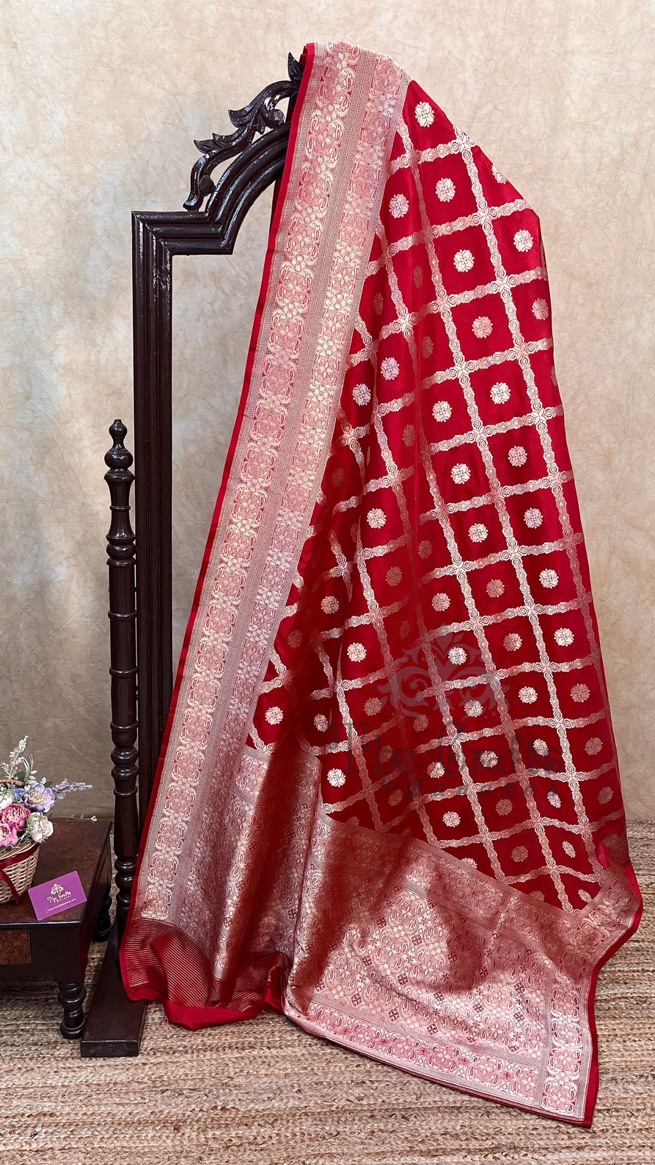 Diya Mirza in Pure Katan Silk Handloom Banarasi Saree - Jaal Work