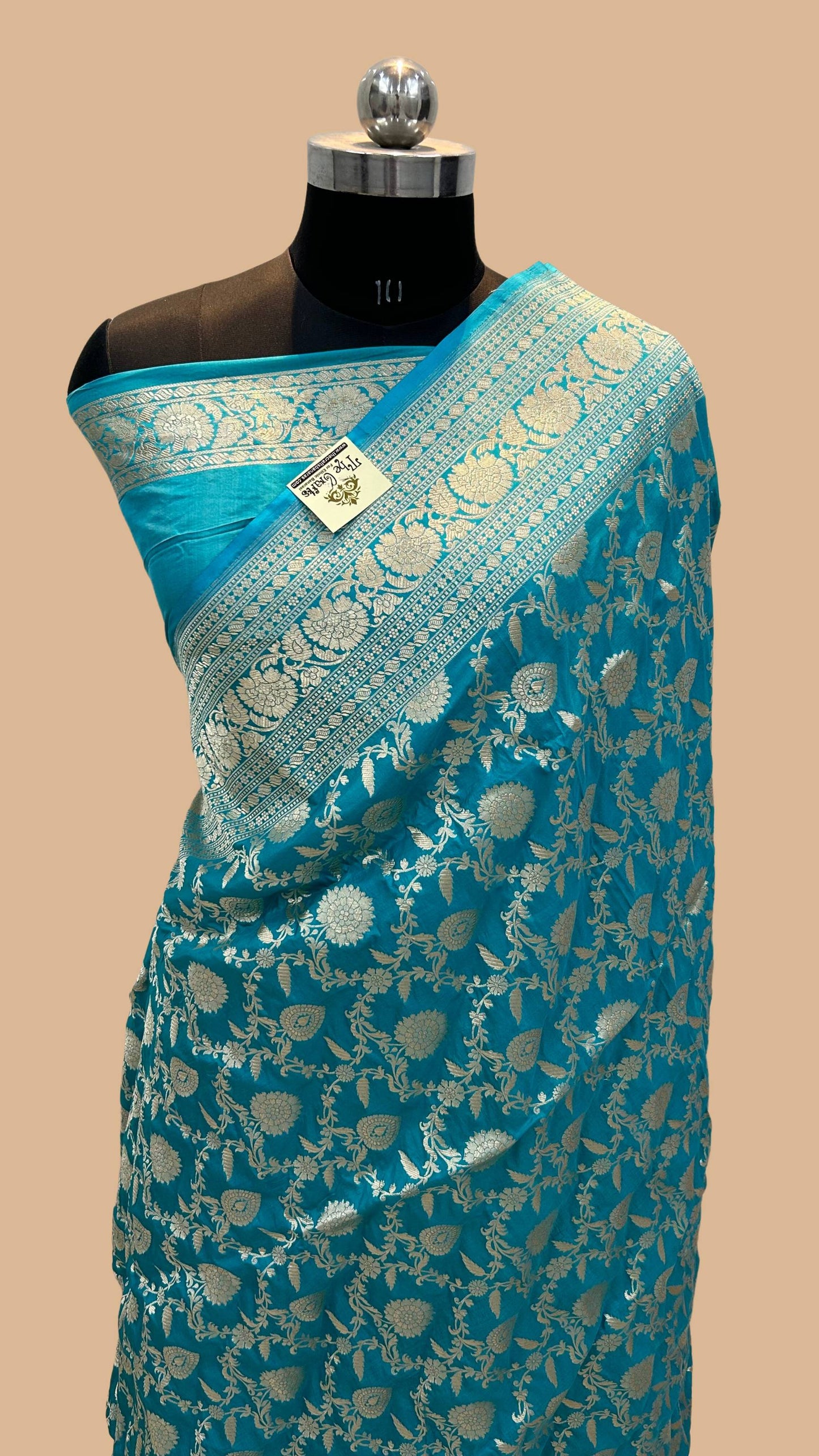 Pure Katan Silk Handloom Banarasi Saree - Jaal work
