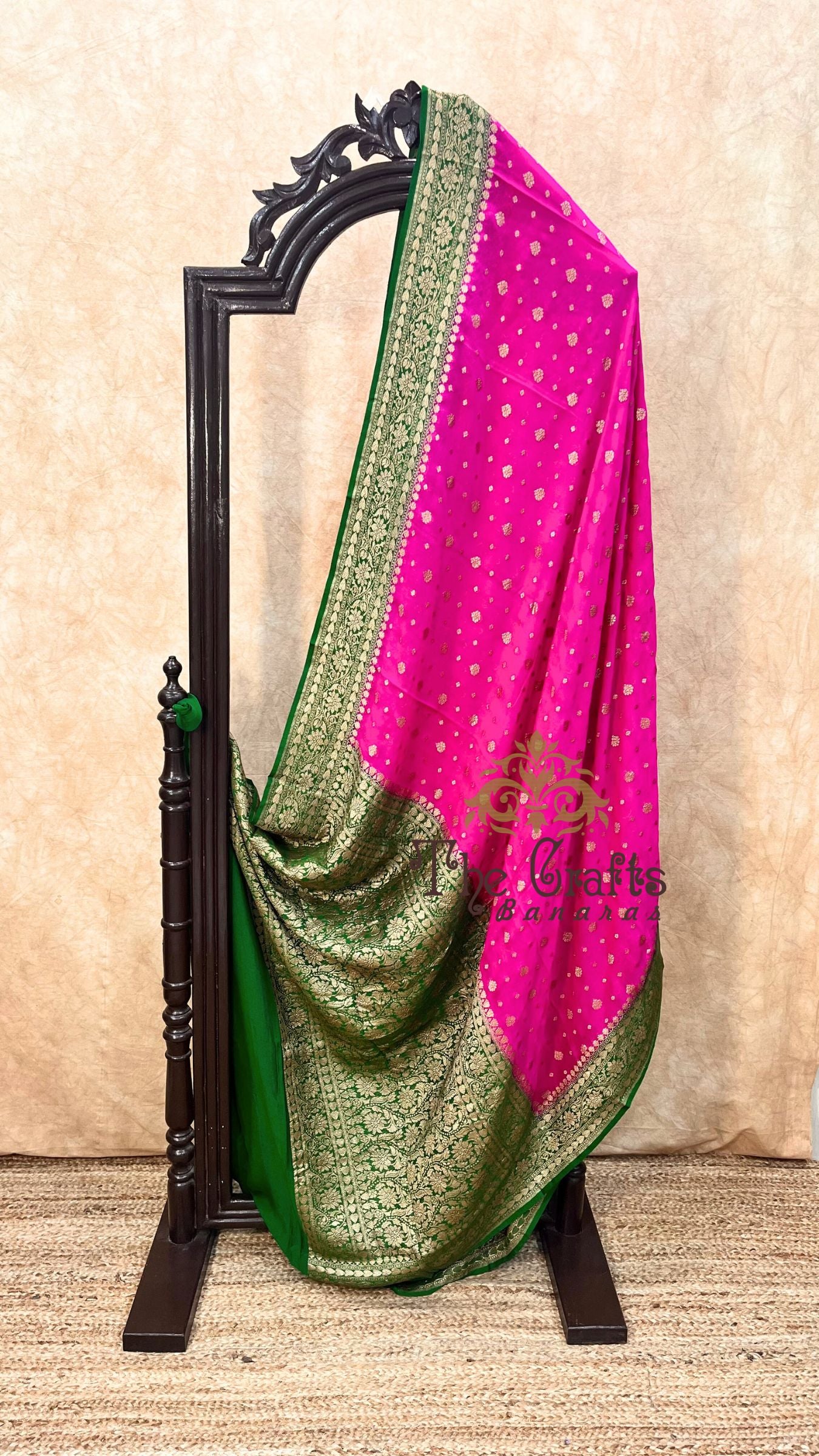 Pure Crepe Georgette Banarasi Saree - Antique Zari