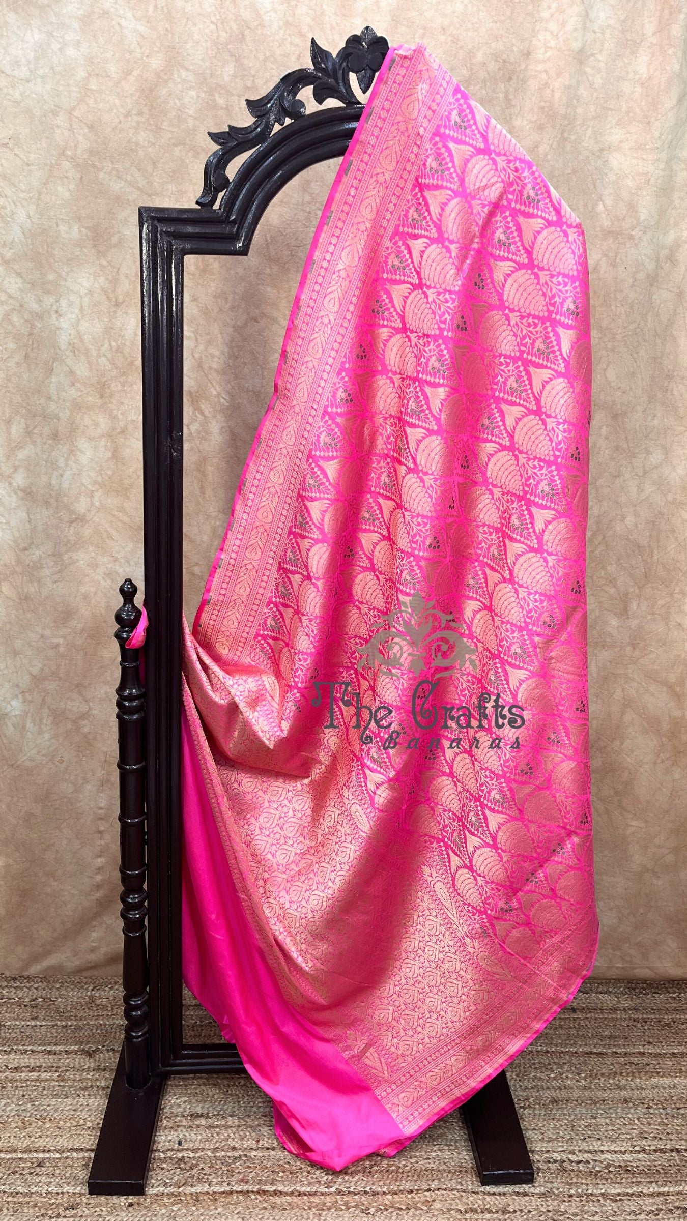 Pure Katan Silk Handloom Banarasi Saree - Tanchui Brocade Meena