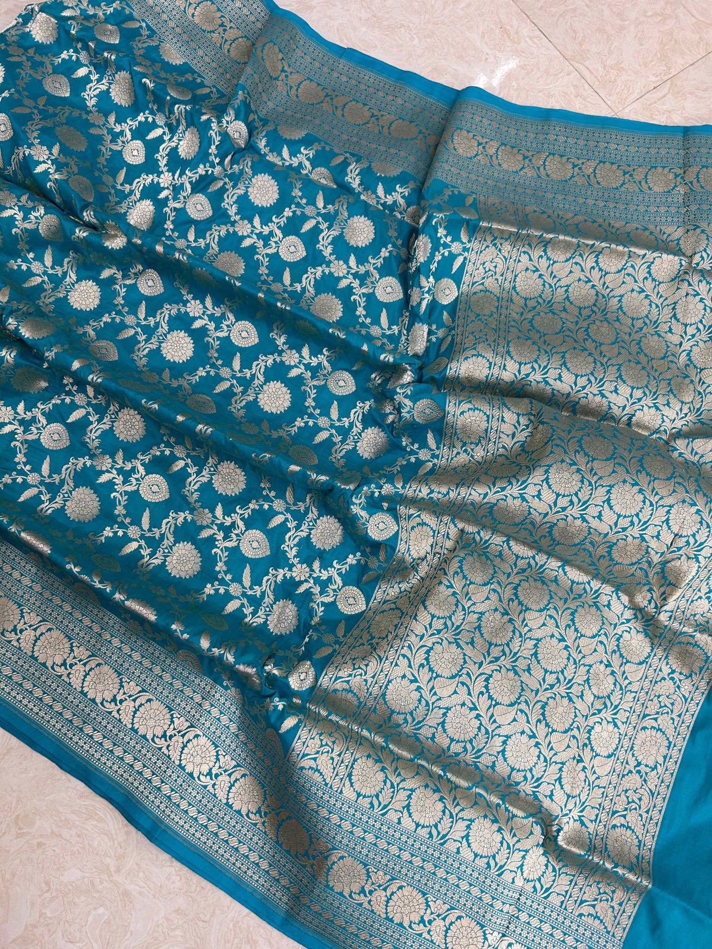 Pure Katan Silk Handloom Banarasi Saree - Jaal work