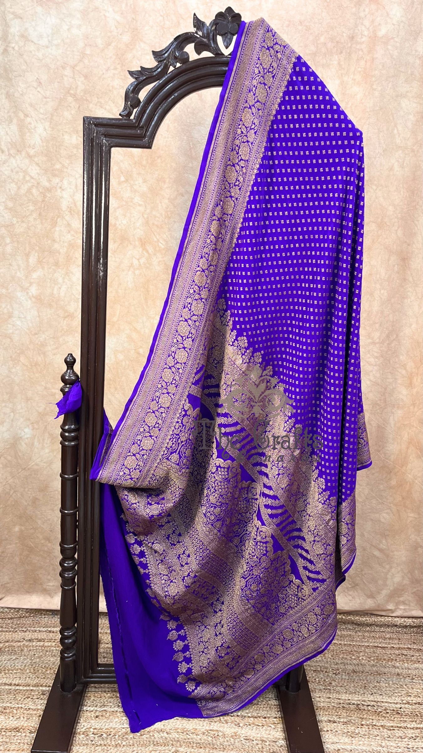 Pure Crepe Georgette Banarasi Saree - Antique Zari