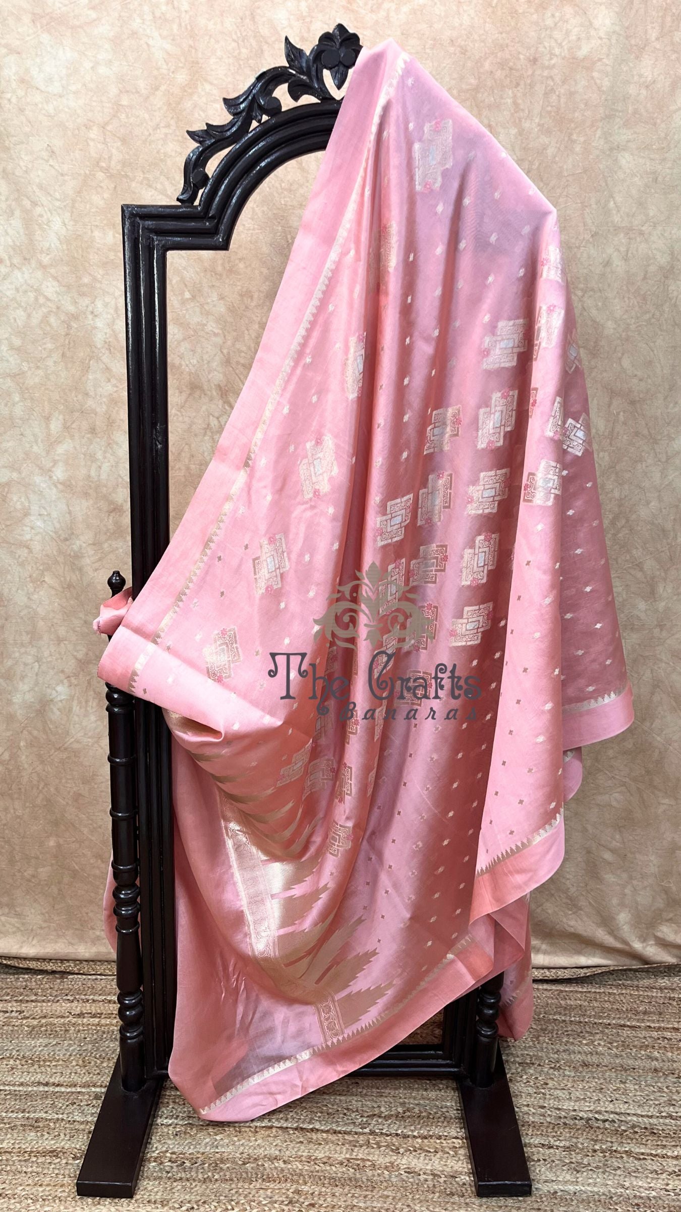Pure Raw Mango Silk Handloom Banarasi Saree