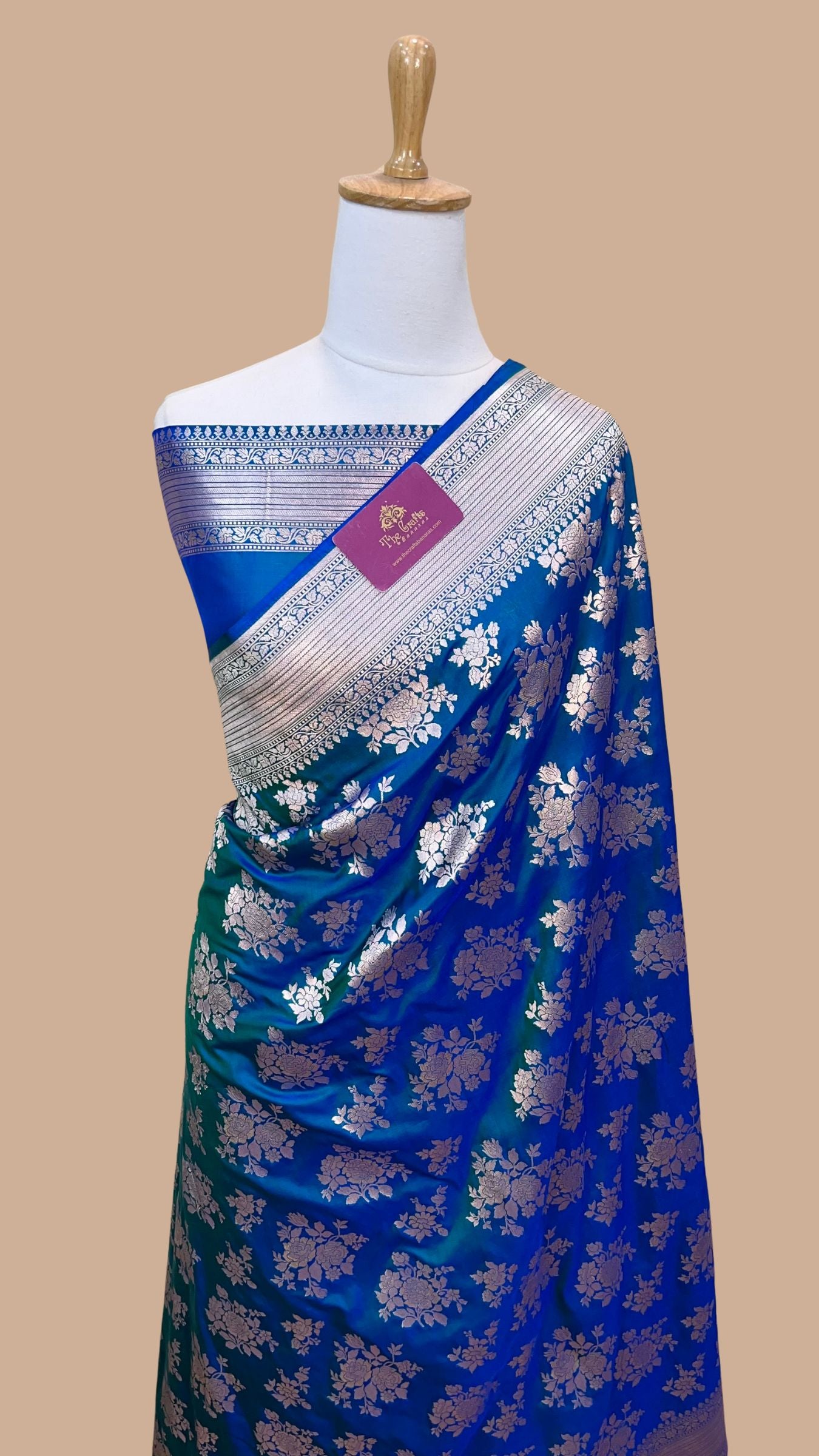 Pure Katan Silk Handloom Banarasi Saree - Jaal work