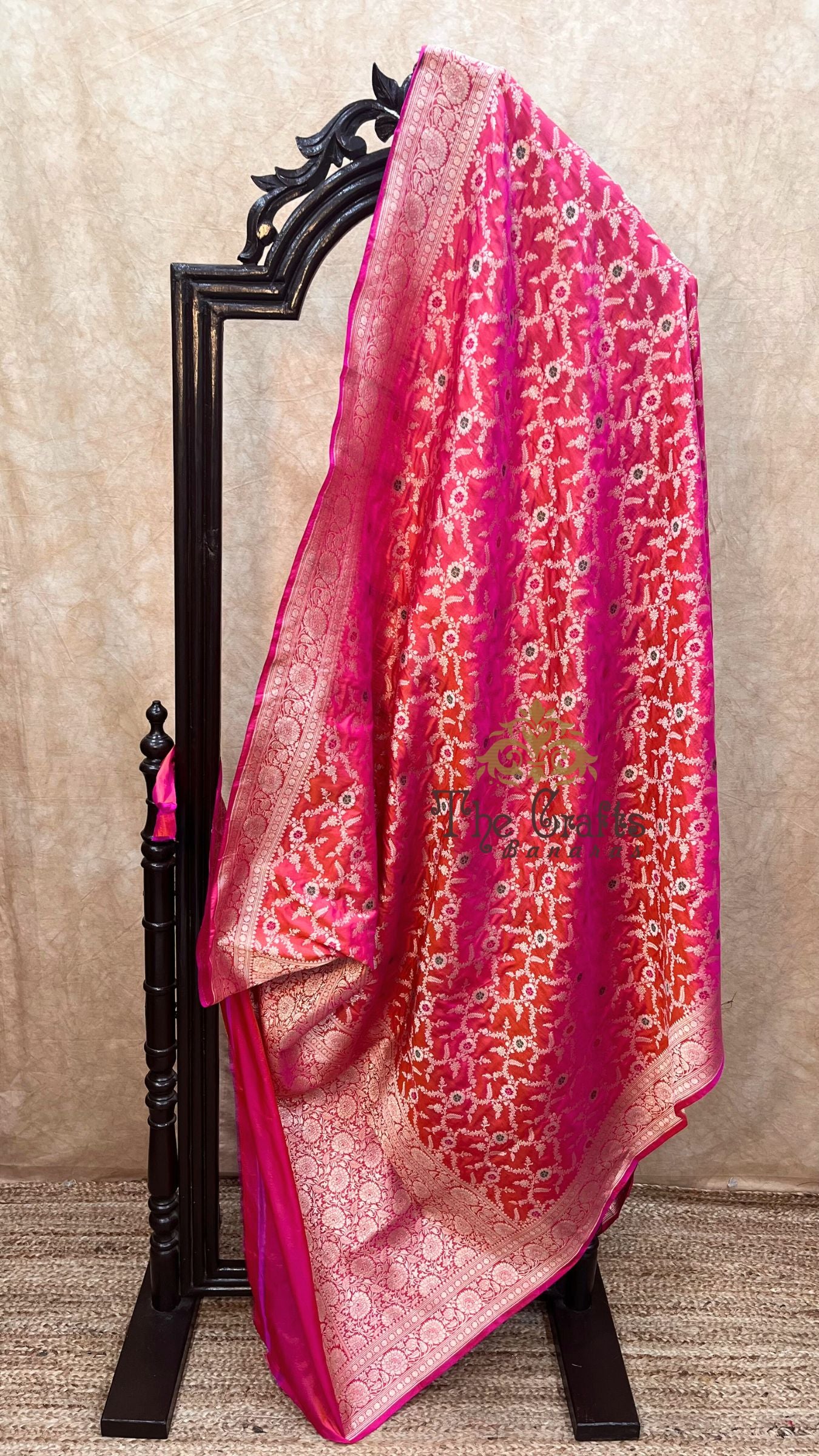 Pure Katan Silk Handloom Banarasi Saree - Jaal Work With Meenakari