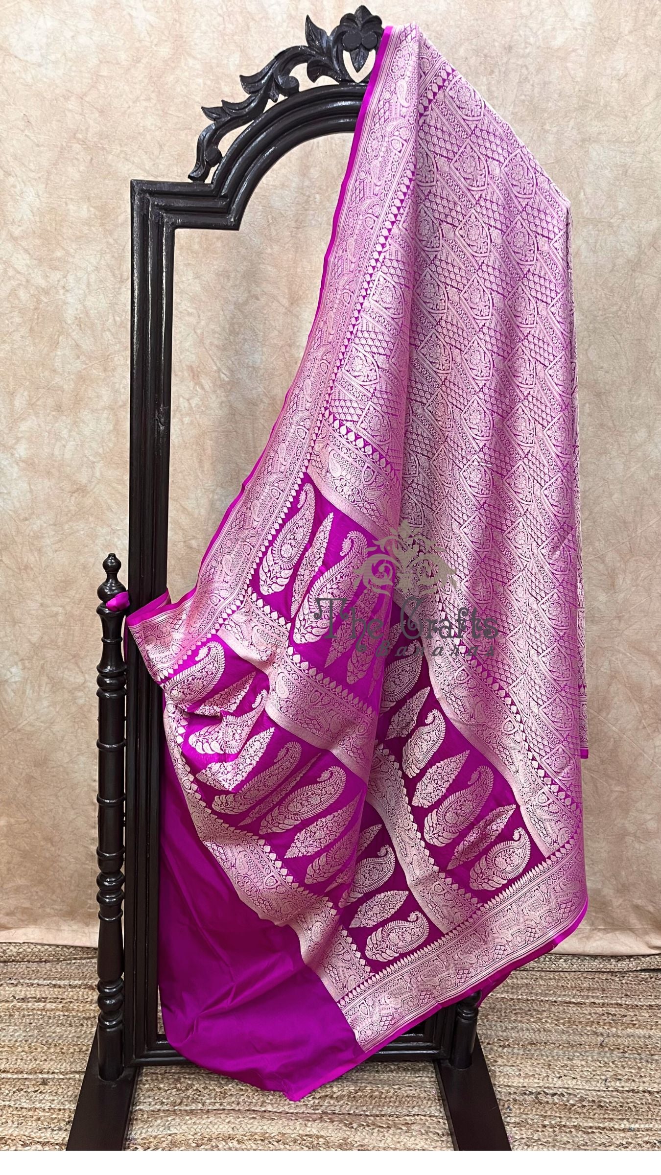 Pure Katan Silk Handloom Banarasi Saree - Tanchui Brocade Meena