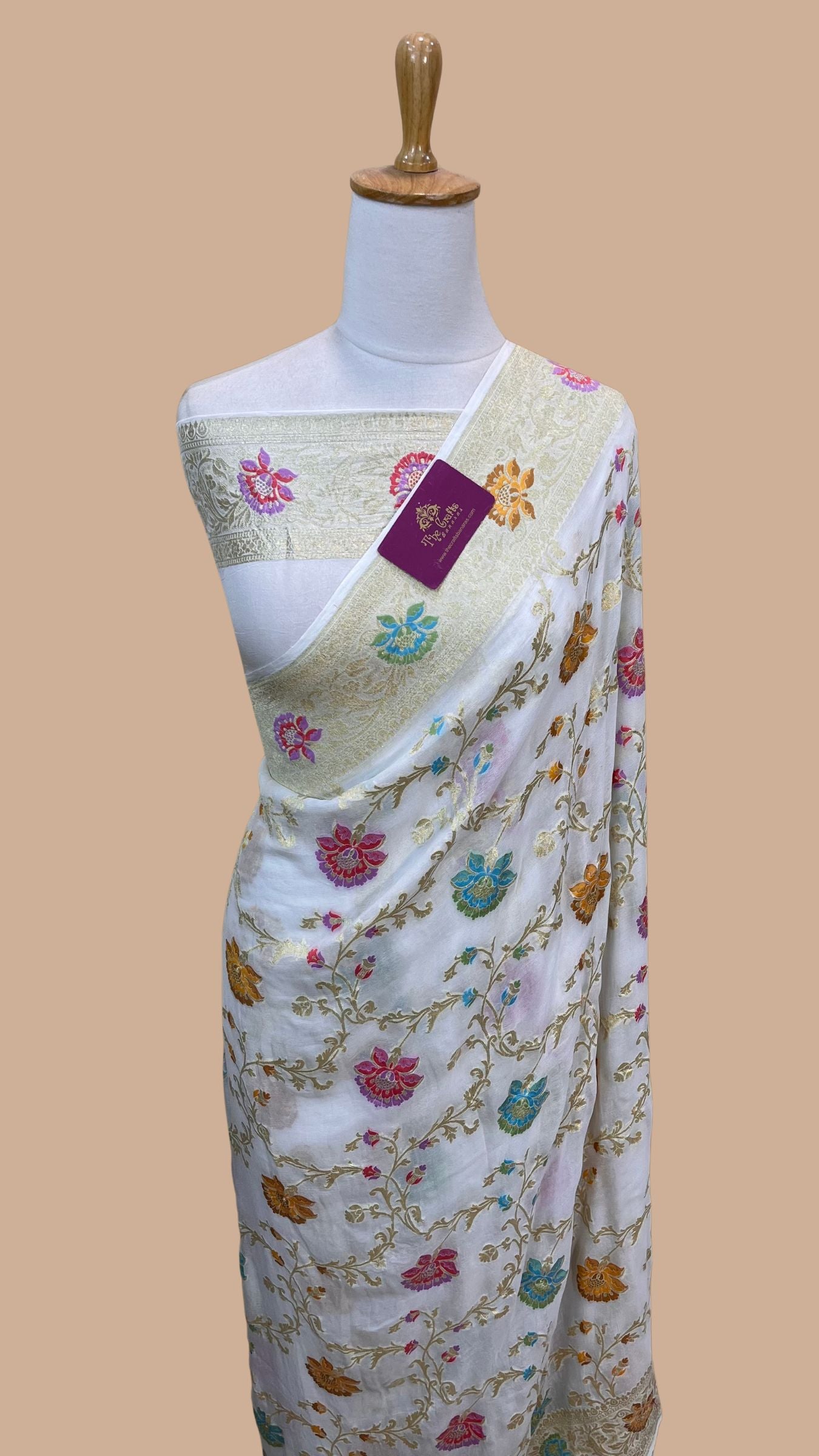 Khaddi Georgette Handloom Banarasi Saree - Jaal with Meenakari