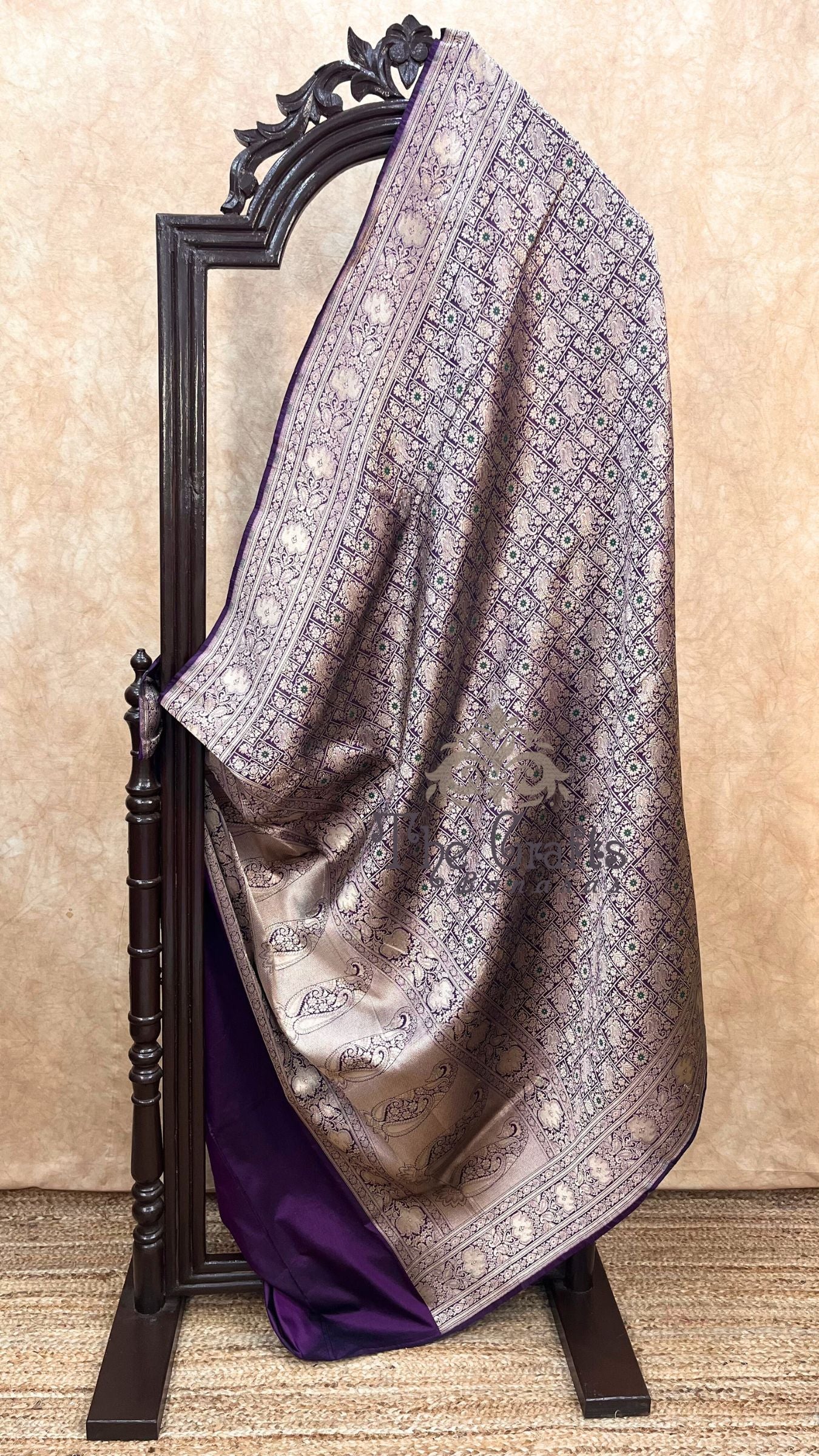 Pure Katan Silk Handloom Banarasi Saree - Tanchui Brocade Meena