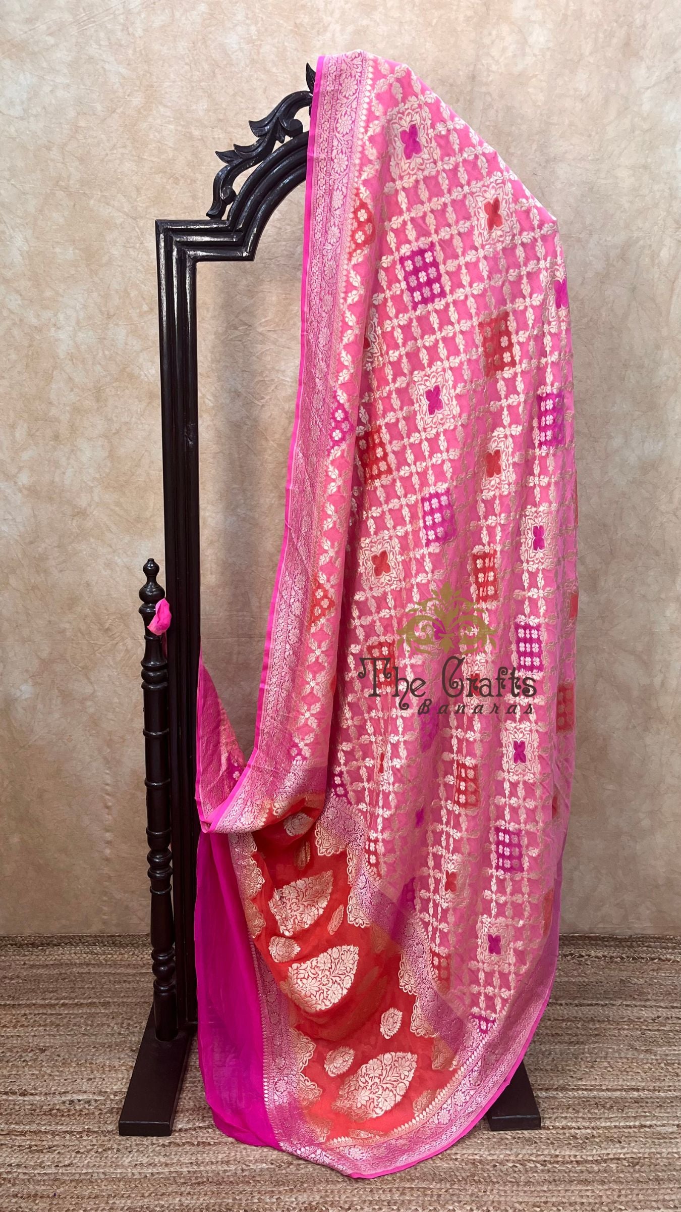 Khaddi Georgette Handloom Banarasi Saree - Water Zari