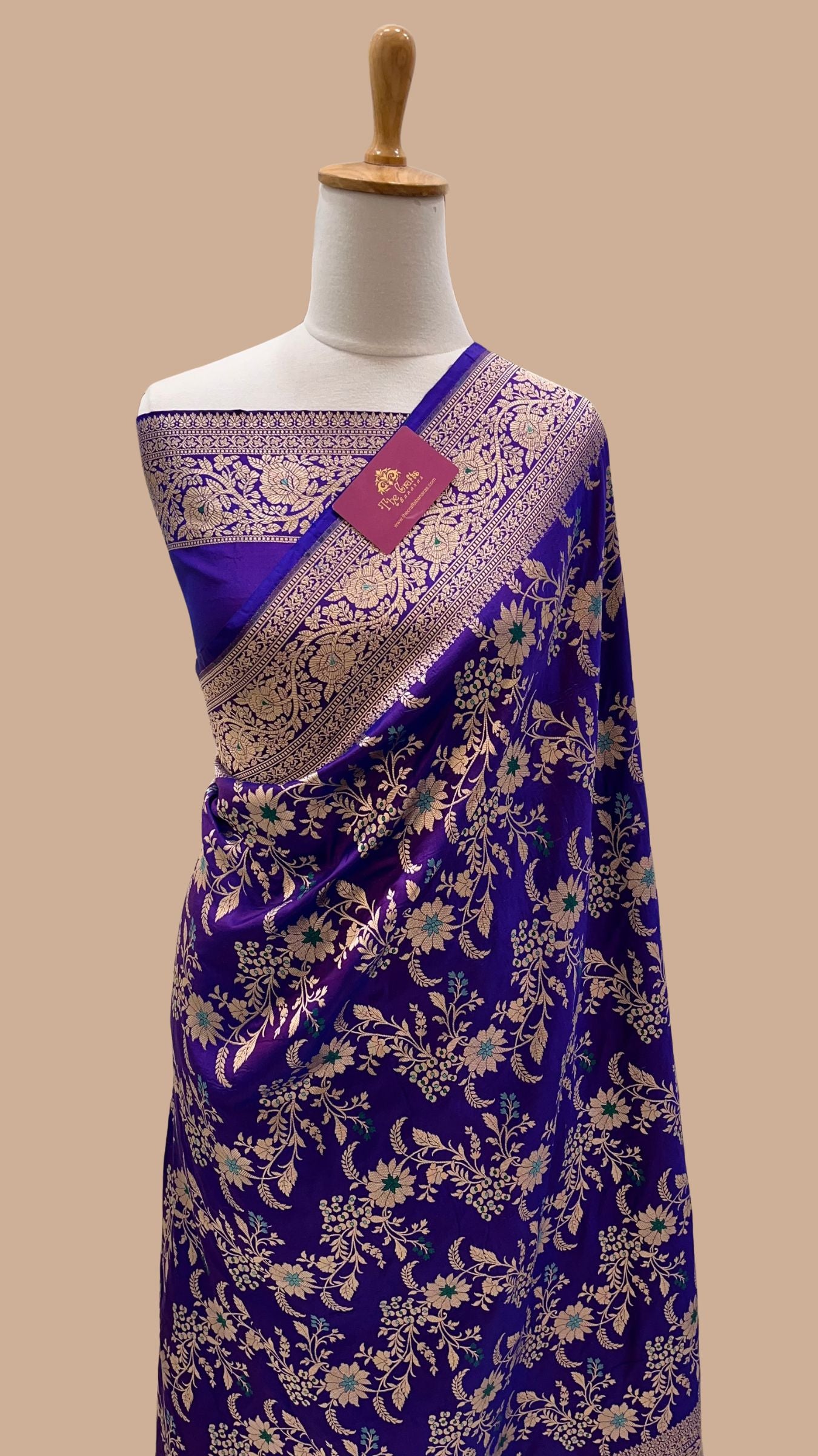 Pure Katan Silk Handloom Banarasi Saree - Jaal With Meenakari