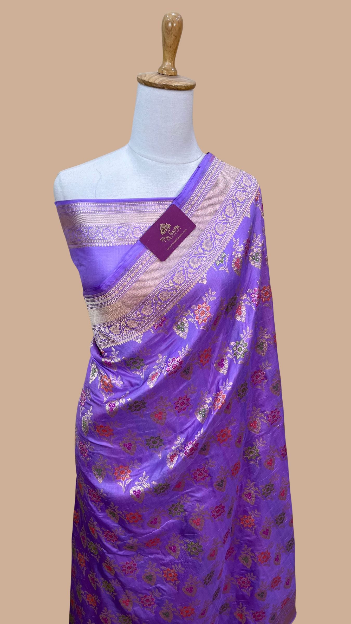 Pure Katan Silk Handloom Banarasi Saree - Jaal With Meenakari