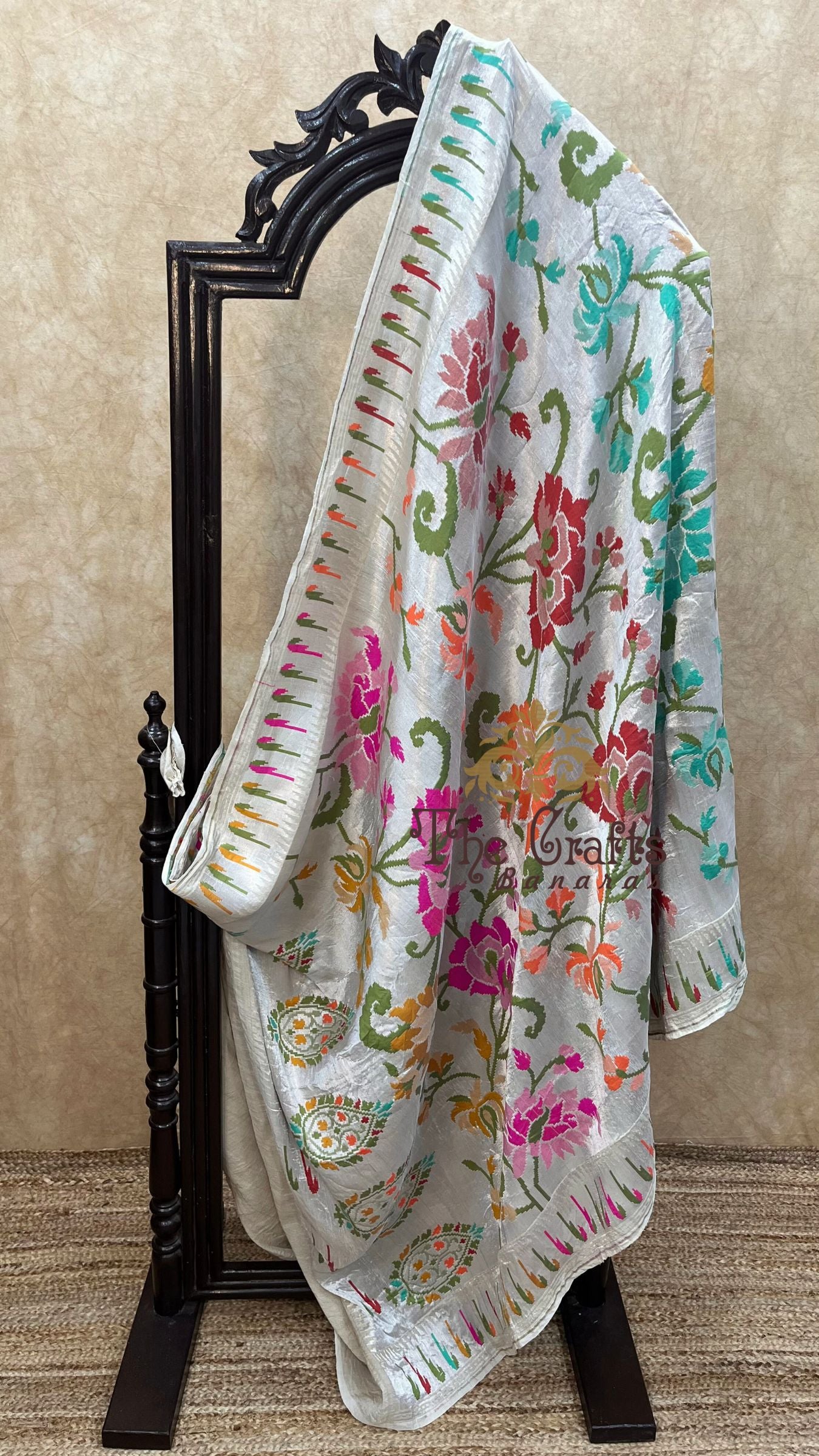 Pure Tussar Georgette Handloom Banarasi Saree - Brocade