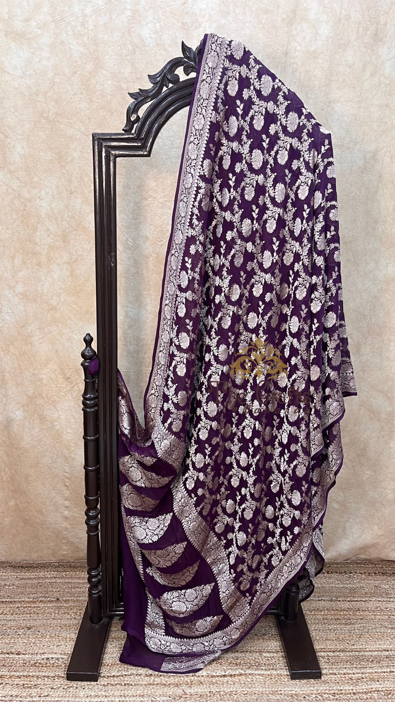 Khaddi Georgette Handloom Banarasi Saree - Water Zari