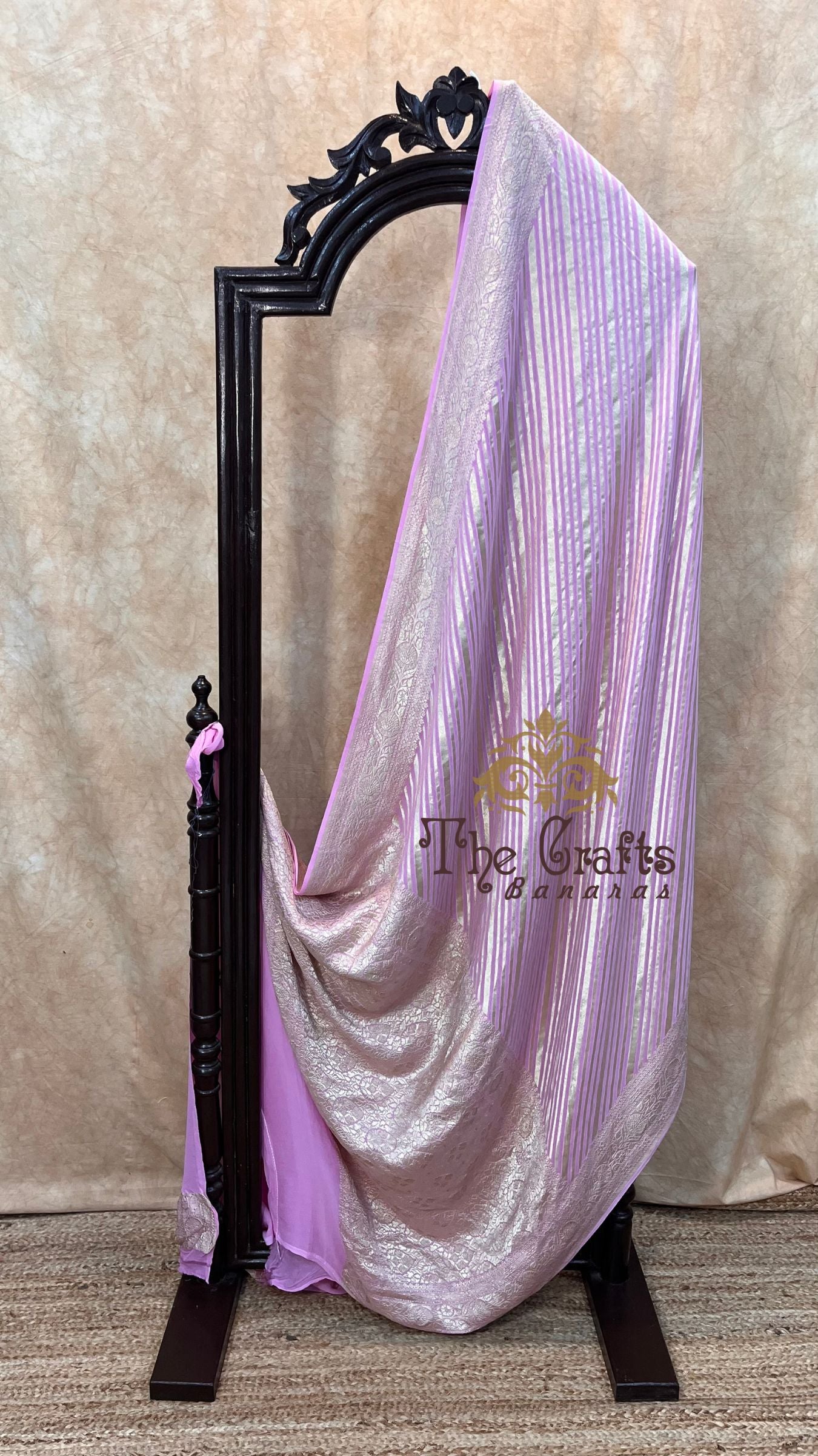 Khaddi Georgette Handloom Banarasi Saree - Water Zari
