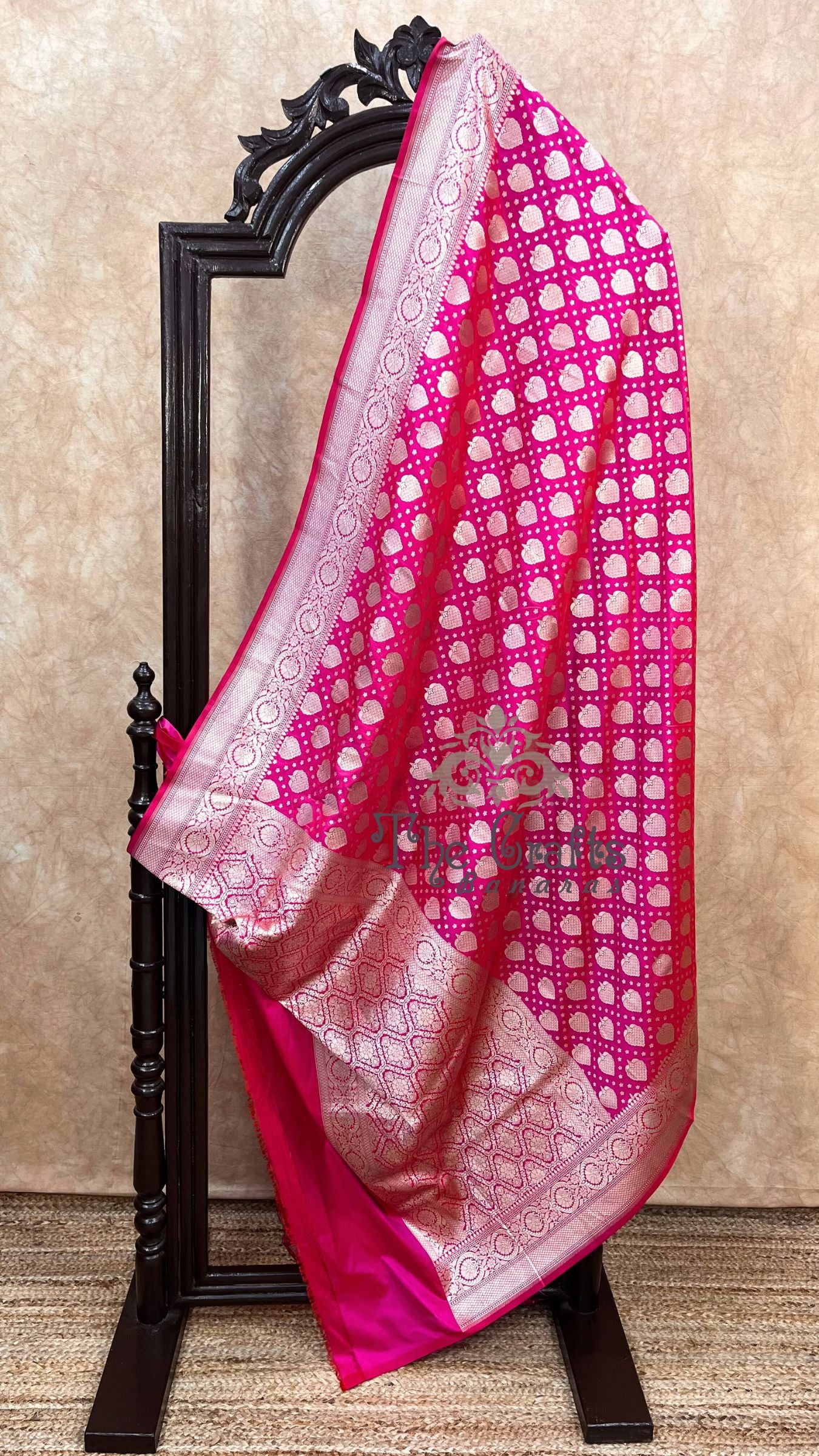 Pure Katan Silk Handloom Banarasi Saree - Jaal work