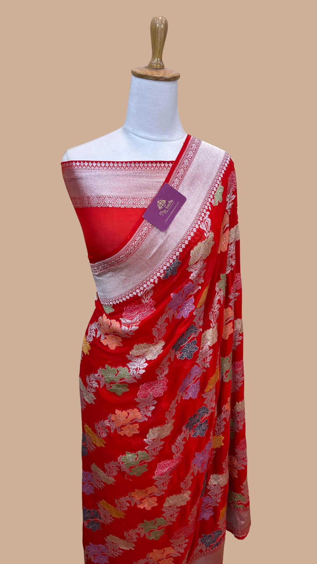 Khaddi Georgette Handloom Banarasi Saree - Jaal with Meenakari