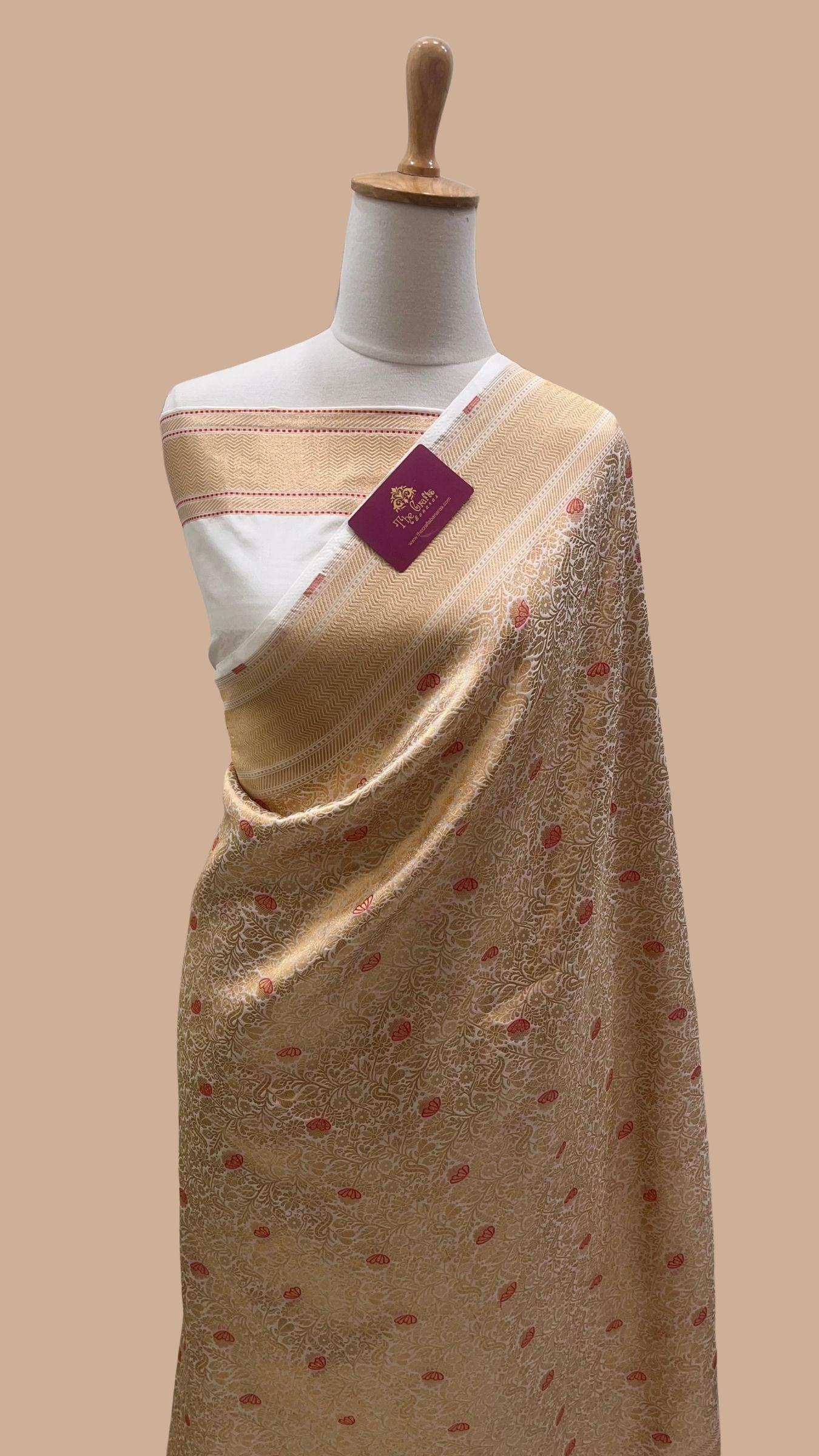Pure Katan Silk Handloom Banarasi Saree - Tanchui Brocade Meena
