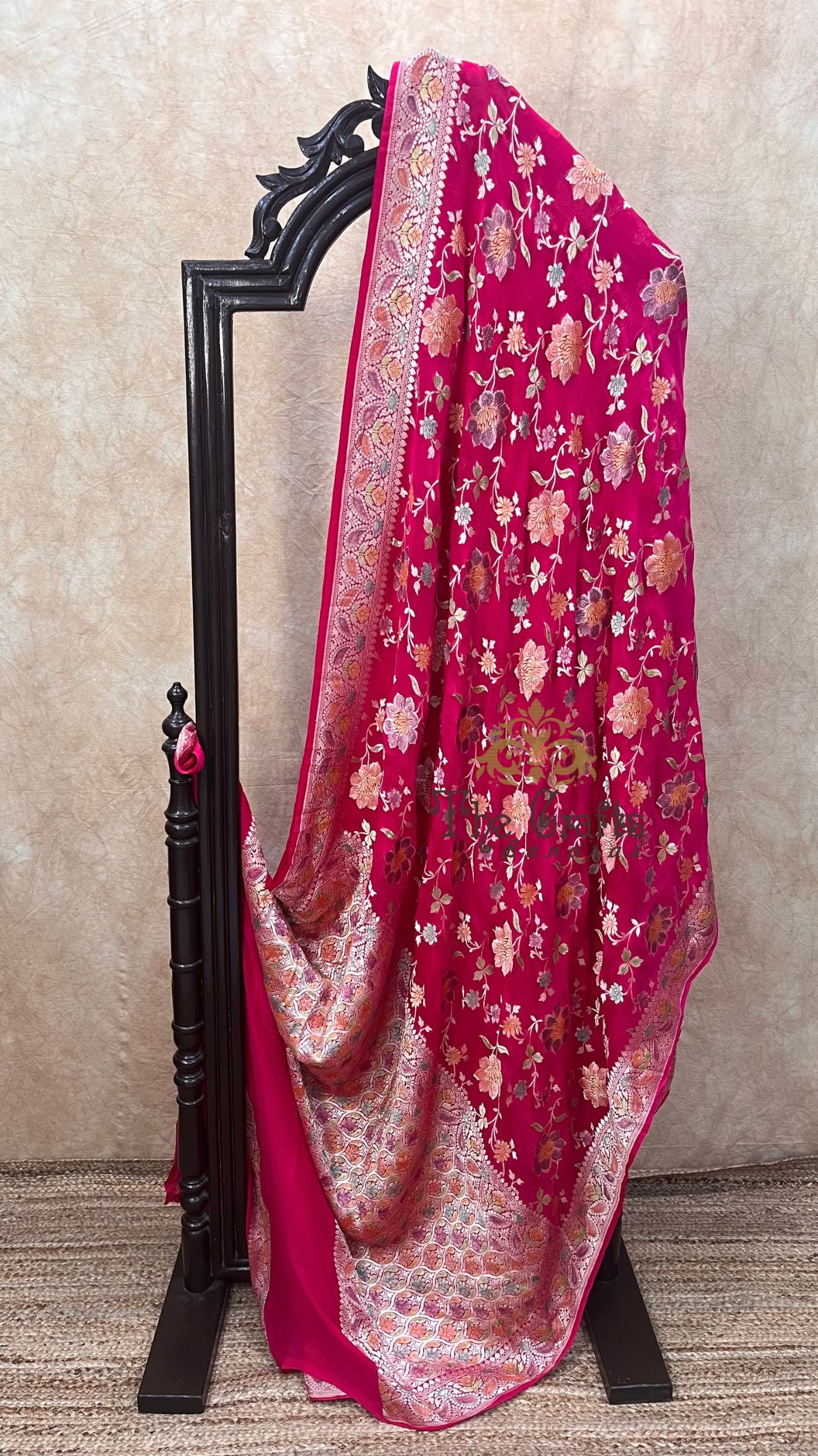 Khaddi Georgette Handloom Banarasi Saree - Water Zari