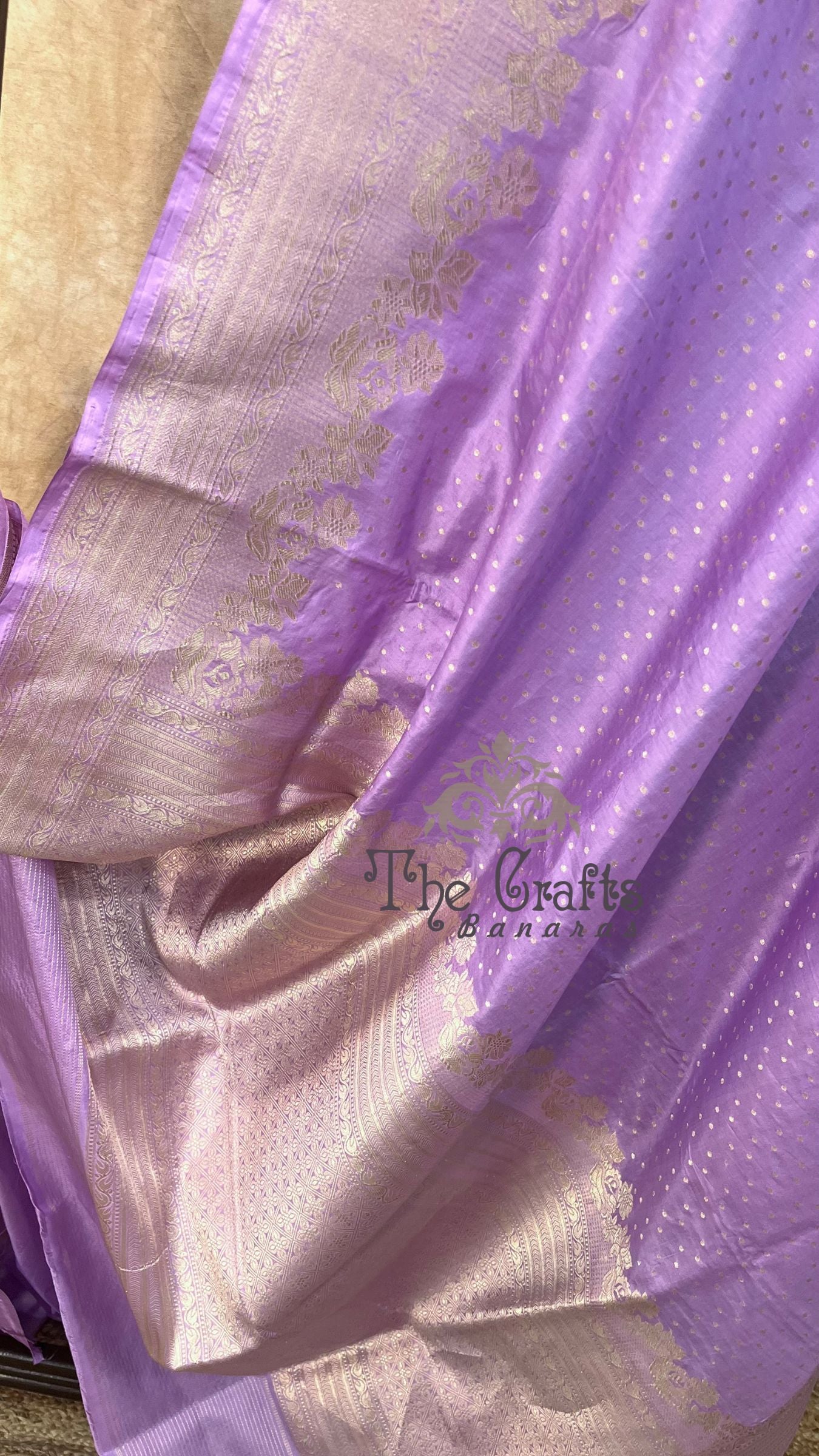 Pure Katan Silk Handloom Banarasi Saree - Chunri Buti