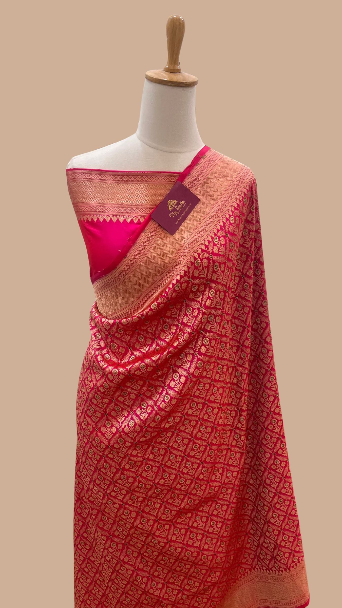 Pure Katan Silk Handloom Banarasi Saree - Tanchui Brocade Meena