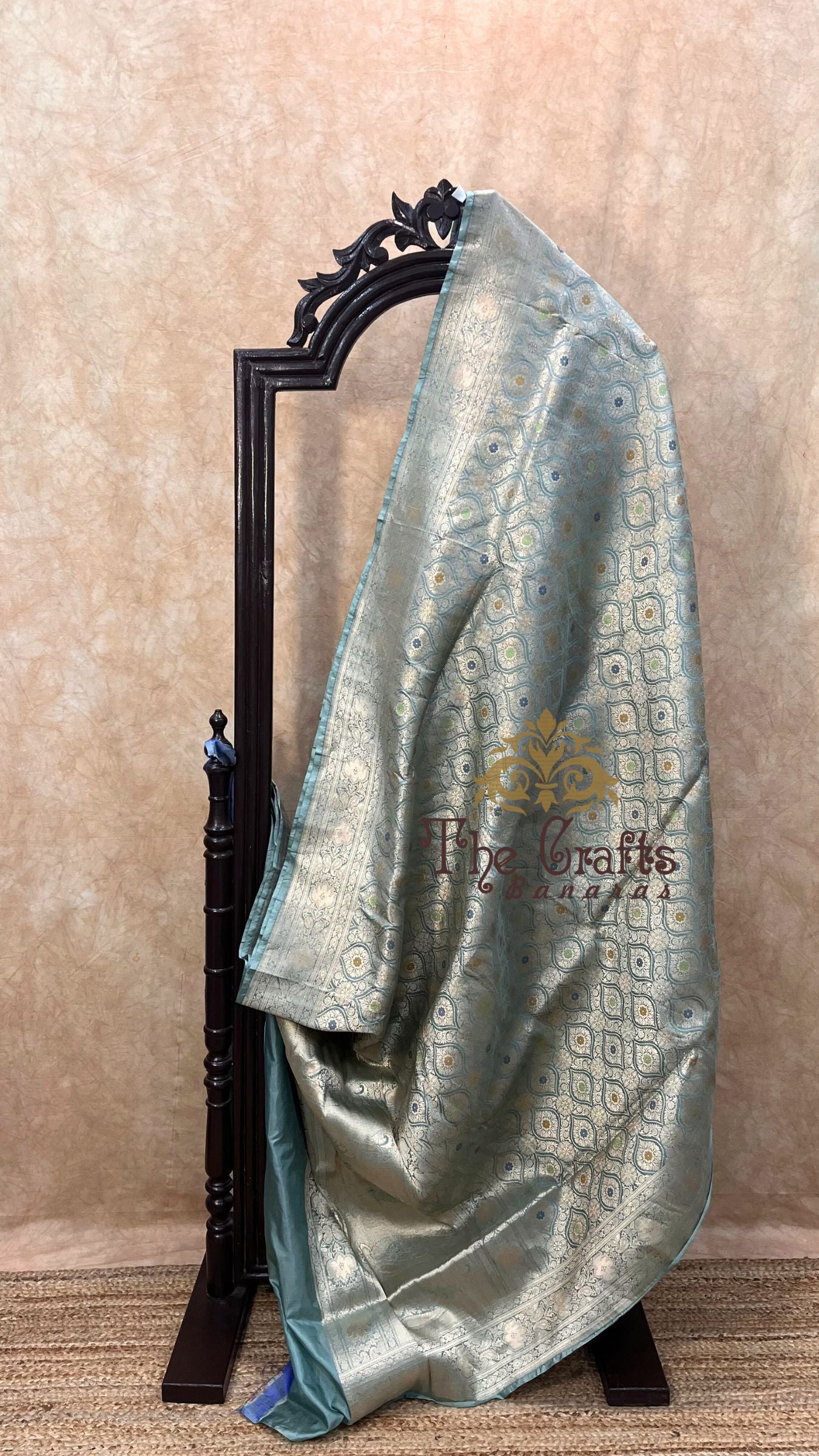 Pure Katan Silk Handloom Banarasi Saree - Tanchui Brocade Meena