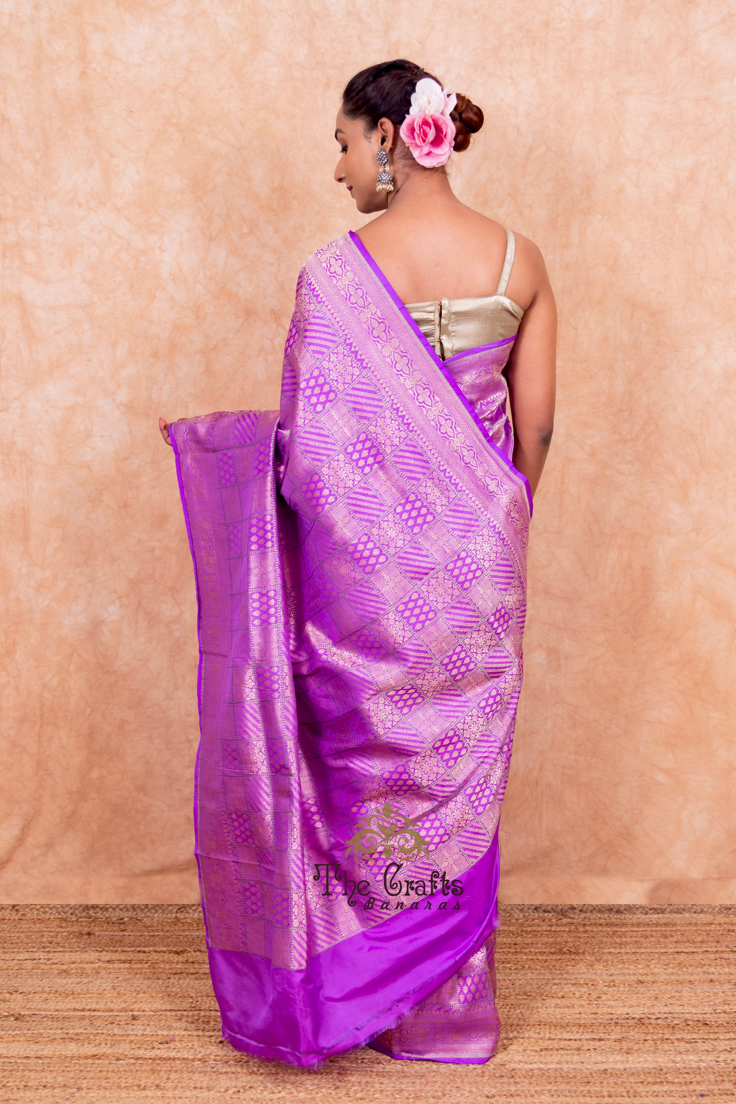 Pure Katan Silk Handloom Banarasi Saree - Tanchui Brocade Meena