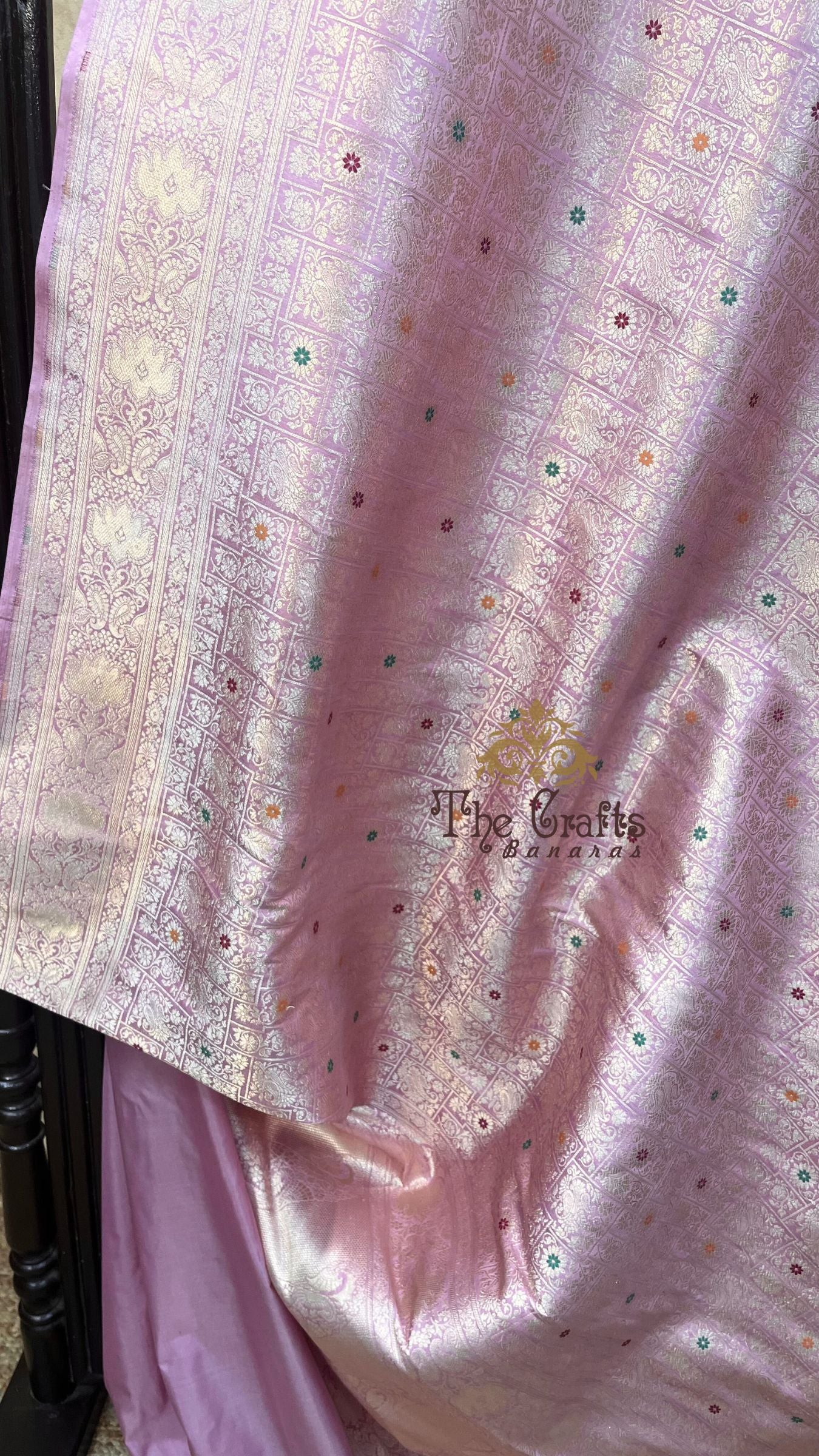 Pure Katan Silk Handloom Banarasi Saree - Tanchui Brocade Meena