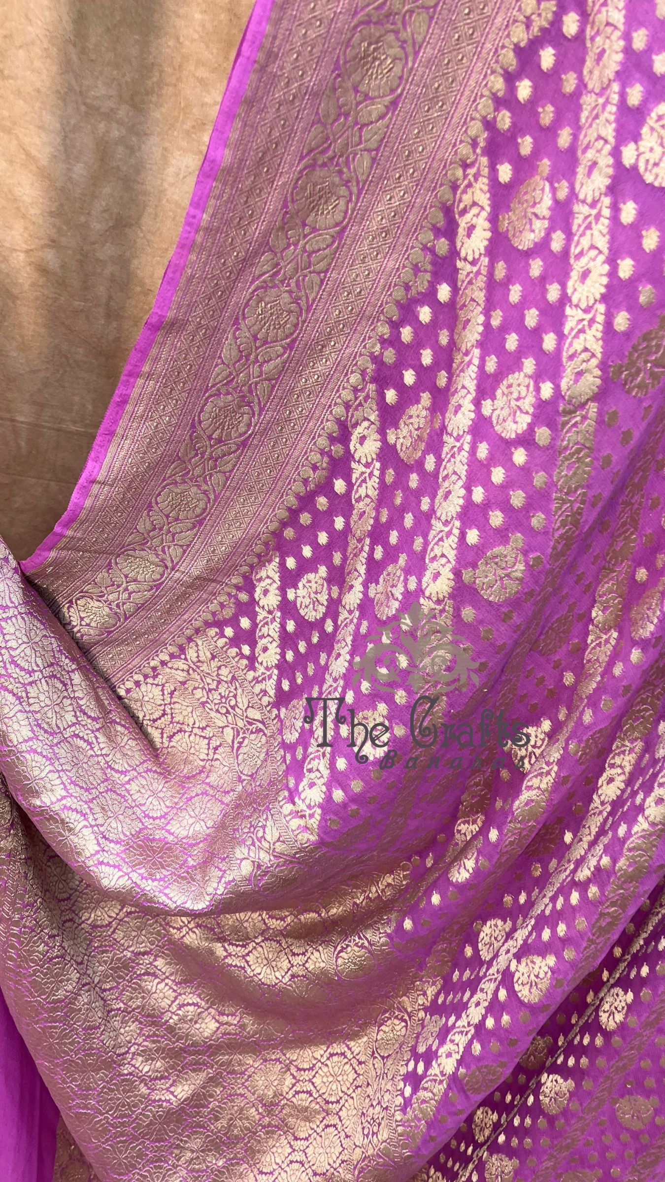 Khaddi Georgette Handloom Banarasi Saree - Water Zari