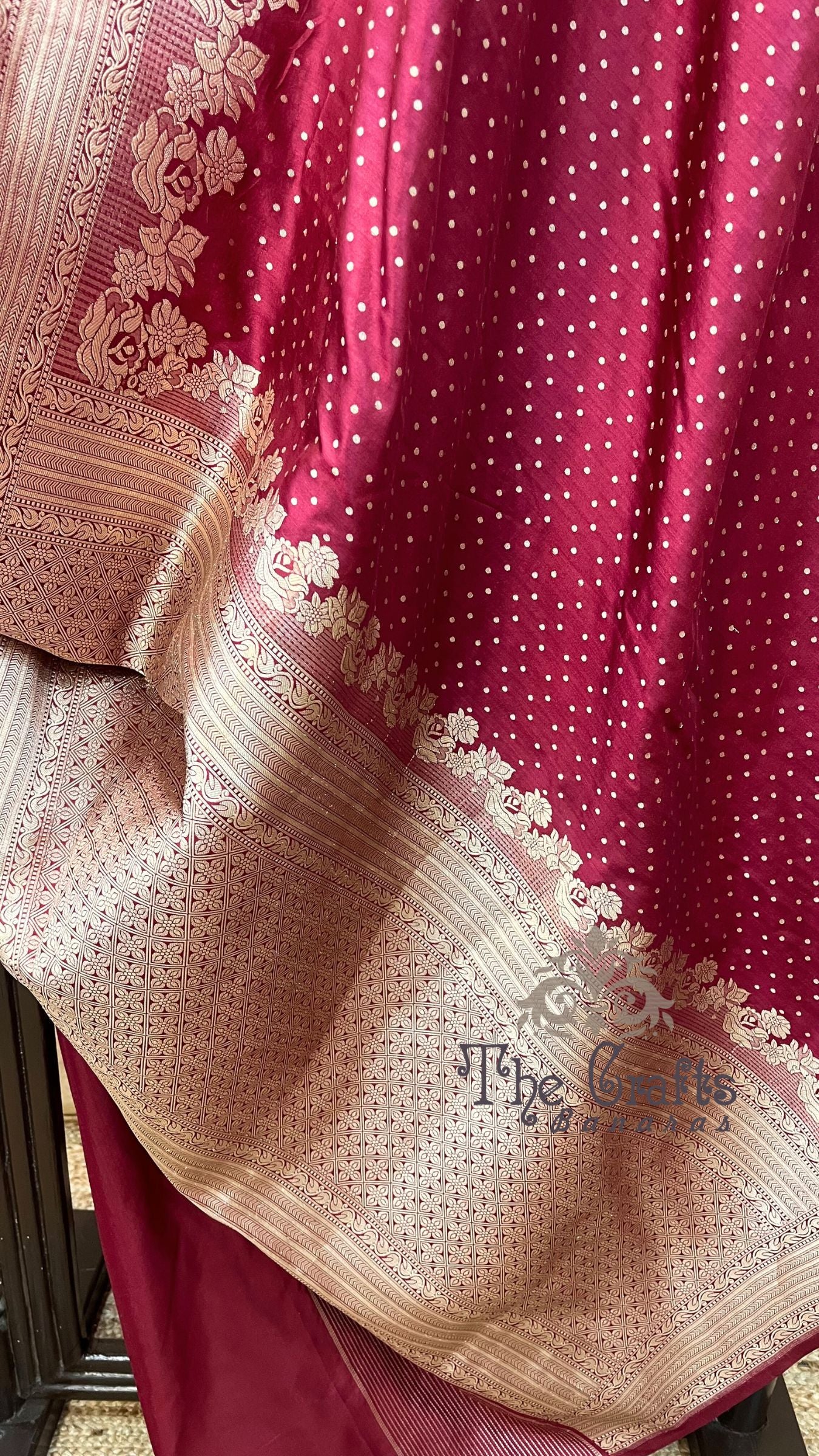 Pure Katan Silk Handloom Banarasi Saree - Chunri Buti