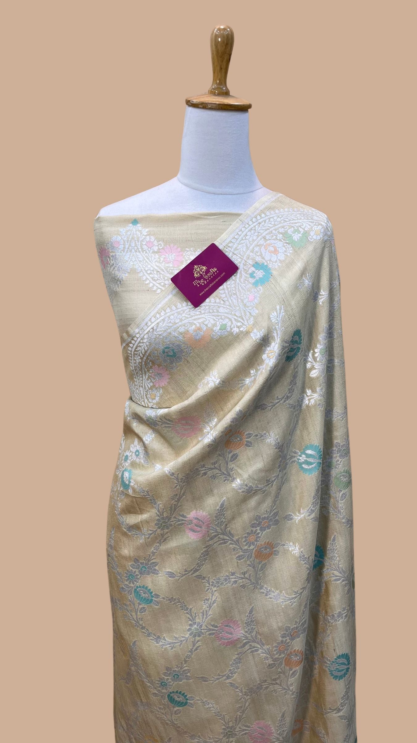 Tussar Georgette Handloom Banarasi Saree - Jaal with Meenakari