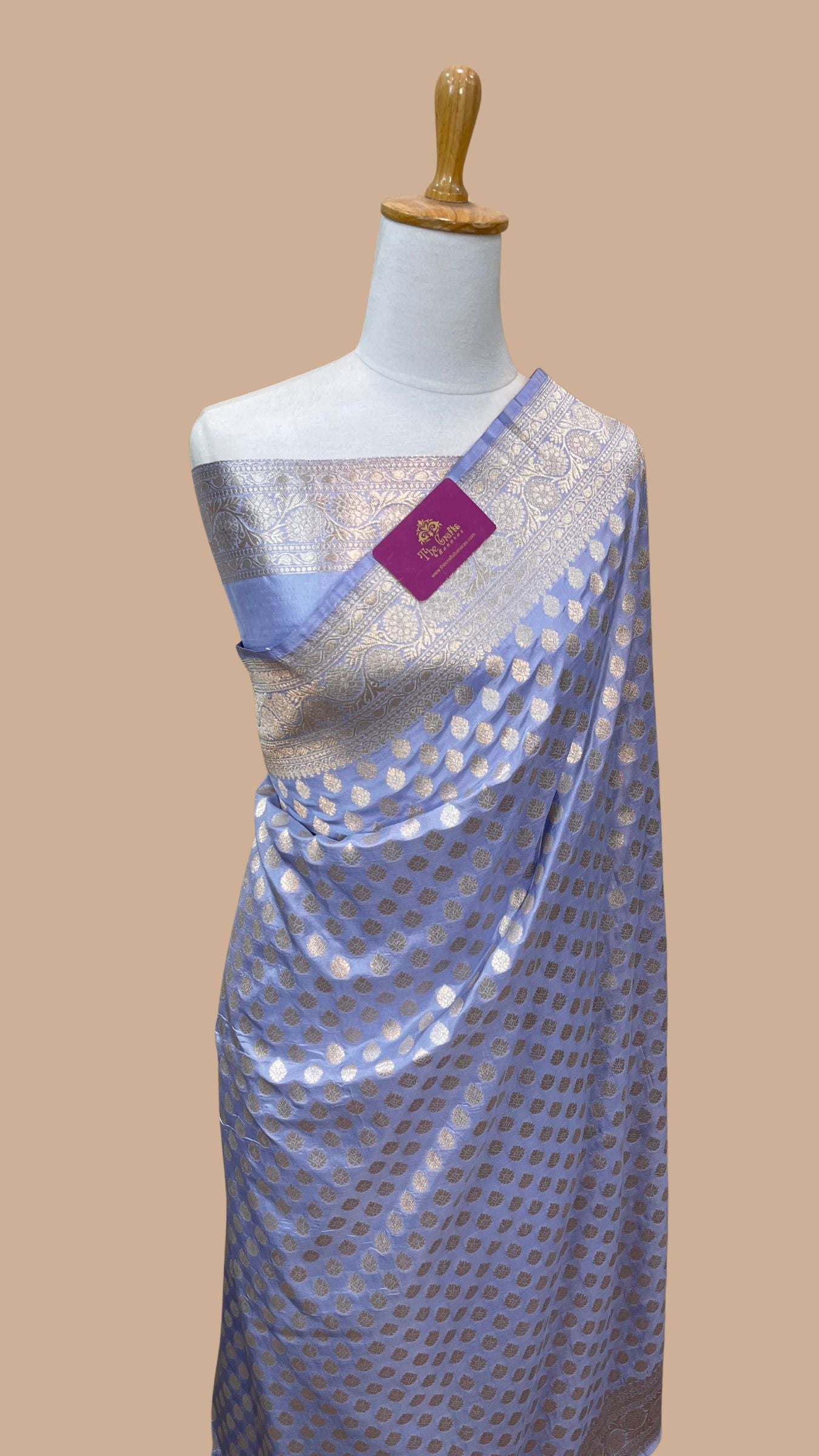 Pure Katan Silk Handloom Banarasi Saree - Jaal work