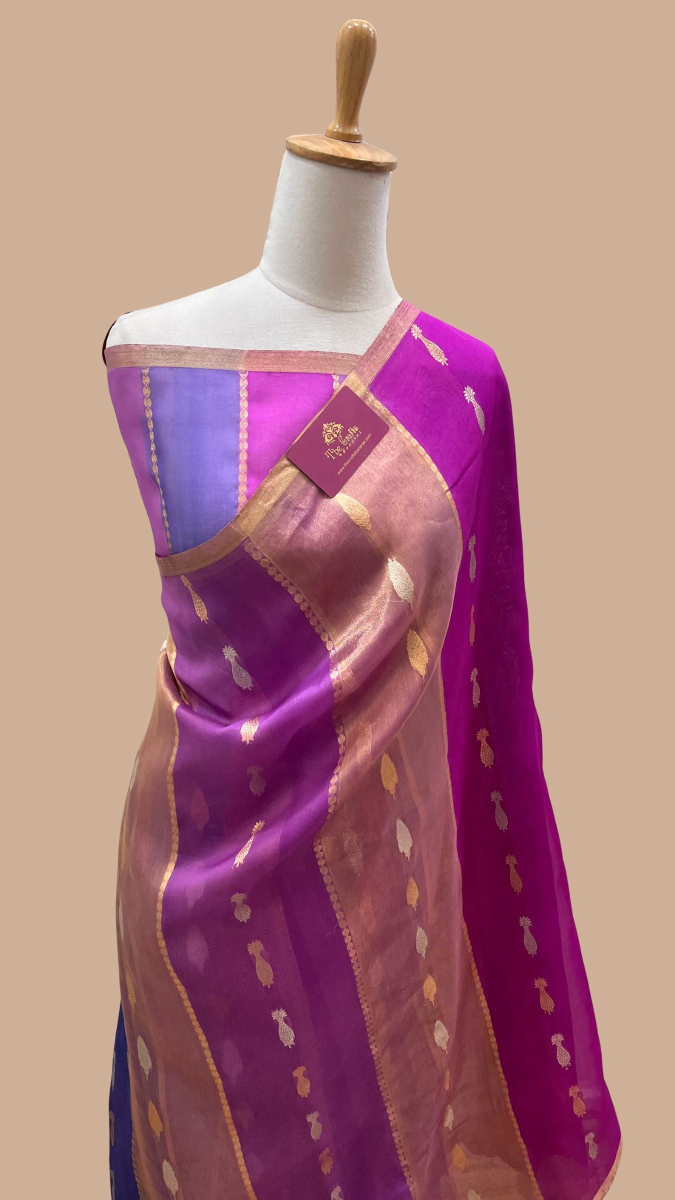 Rangkat Pure Kora Tissue Silk Handloom Banarasi Saree- Kadhua Motifs