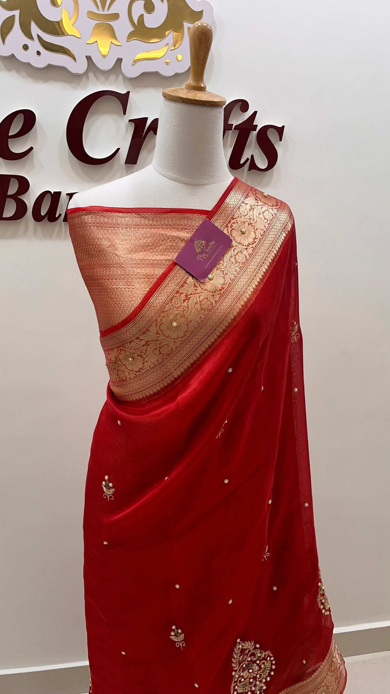 Pure Kora Silk Handloom Banarasi Saree - Handwork Zardozi Cut Dana and Stone Work