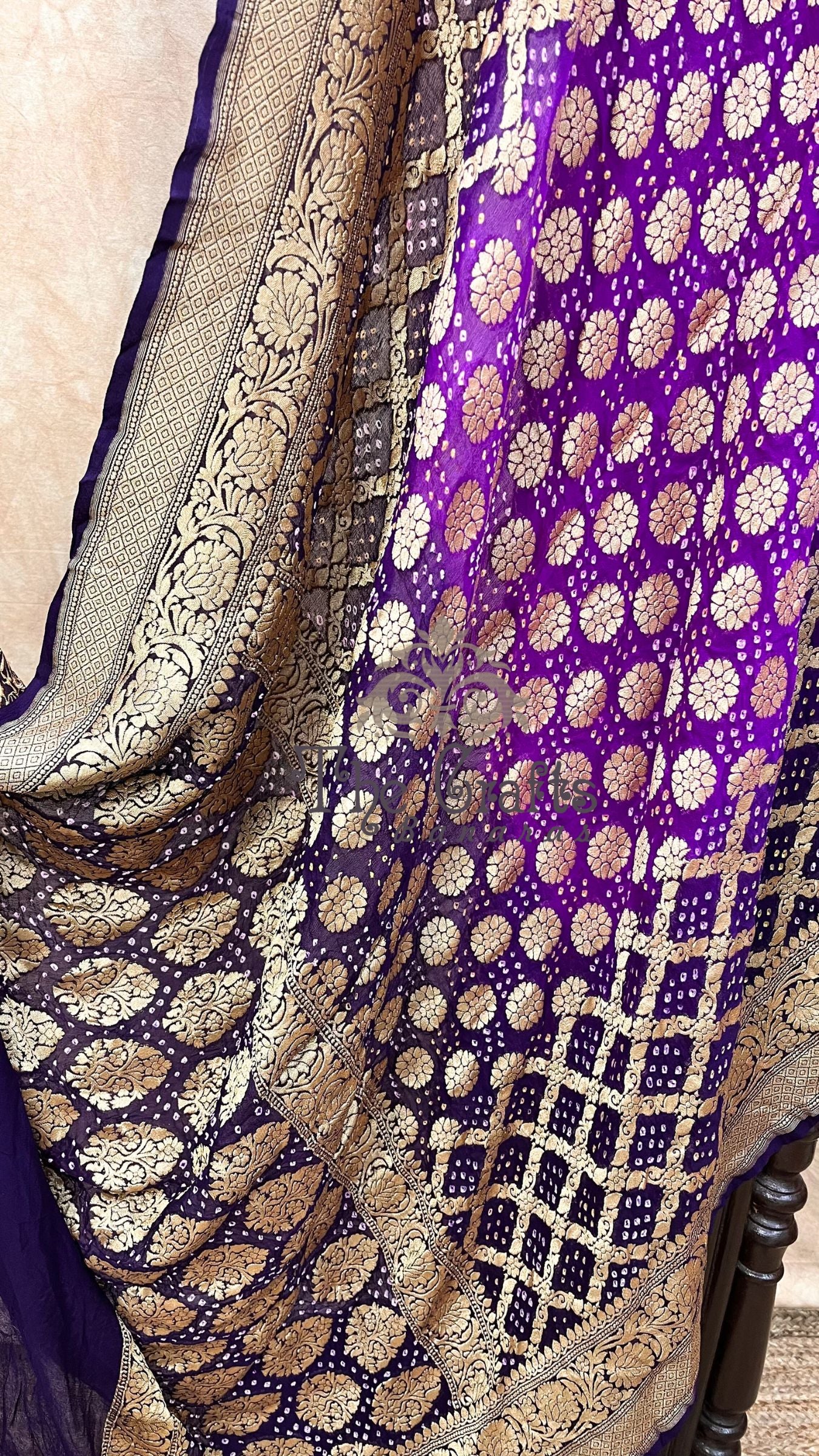 Pure Georgette Banarasi Handloom Bandhej Saree