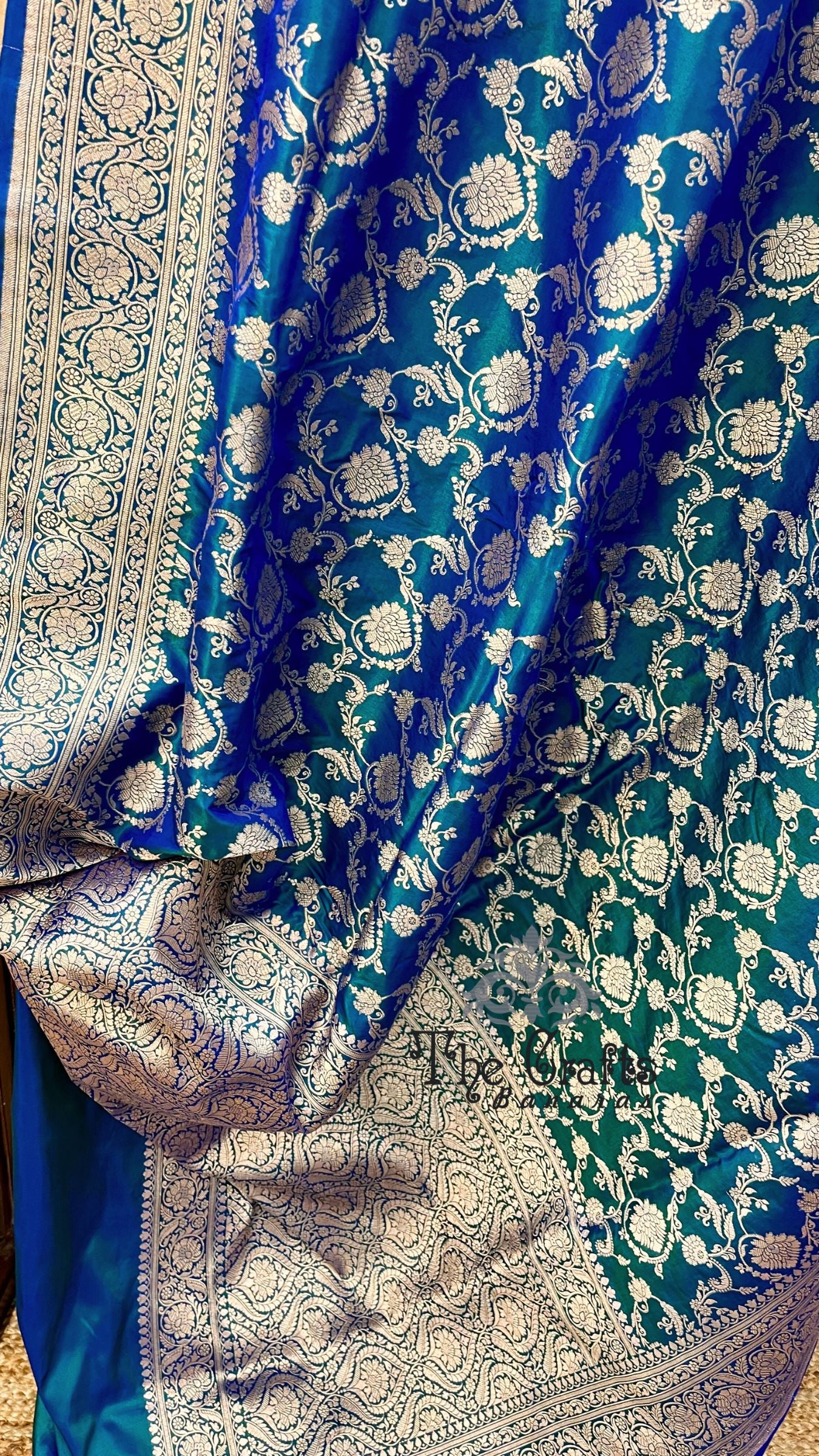 Pure Katan Silk Handloom Banarasi Saree - Jaal work